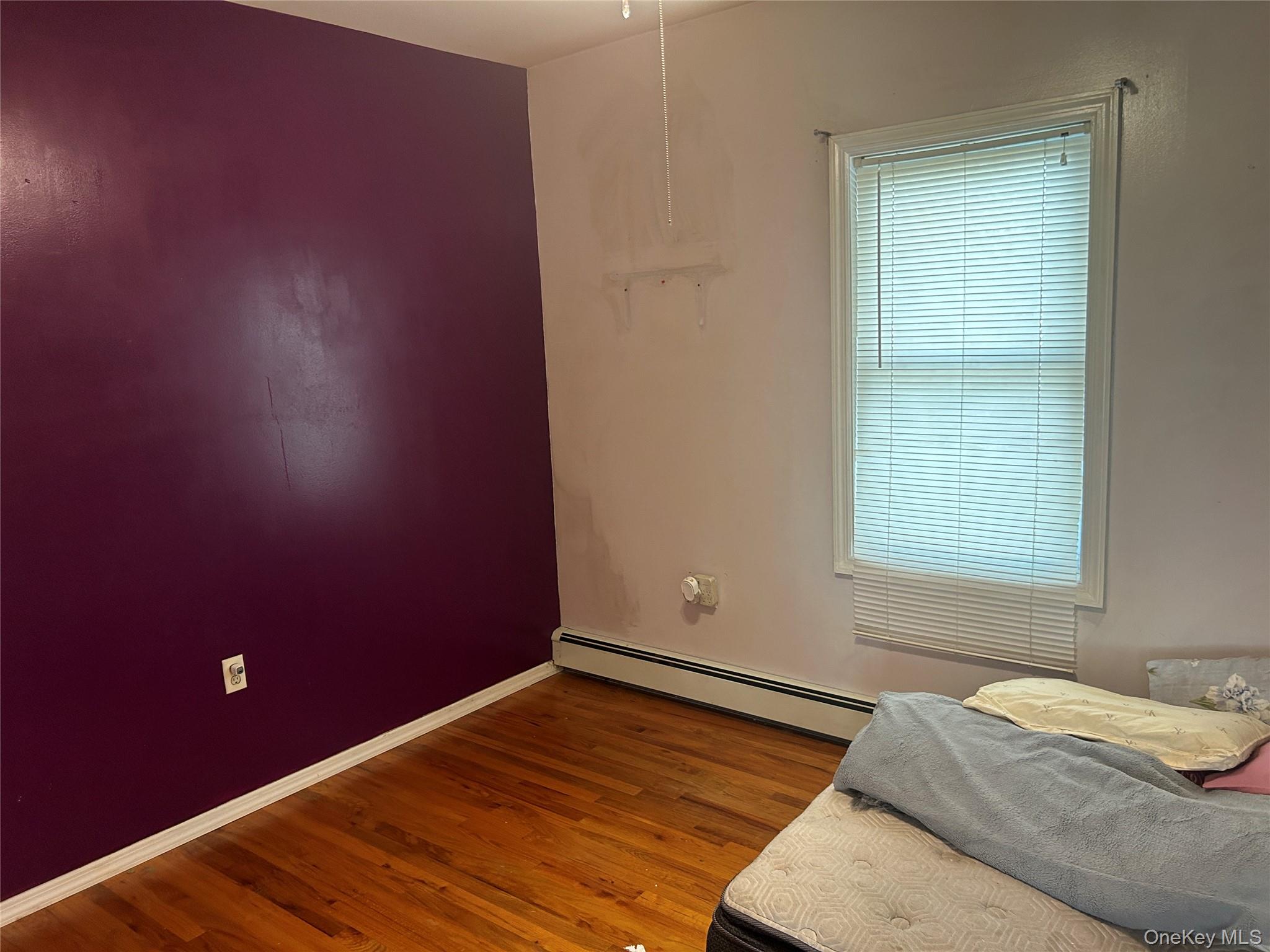 20 W 10th Road, Broad Channel, NY 11693