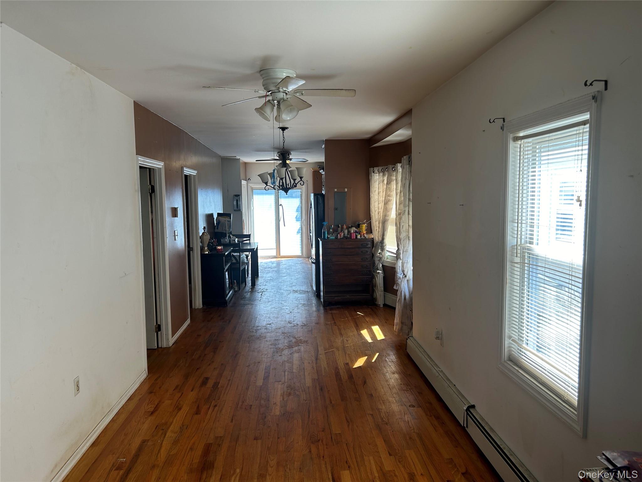 20 W 10th Road, Broad Channel, NY 11693