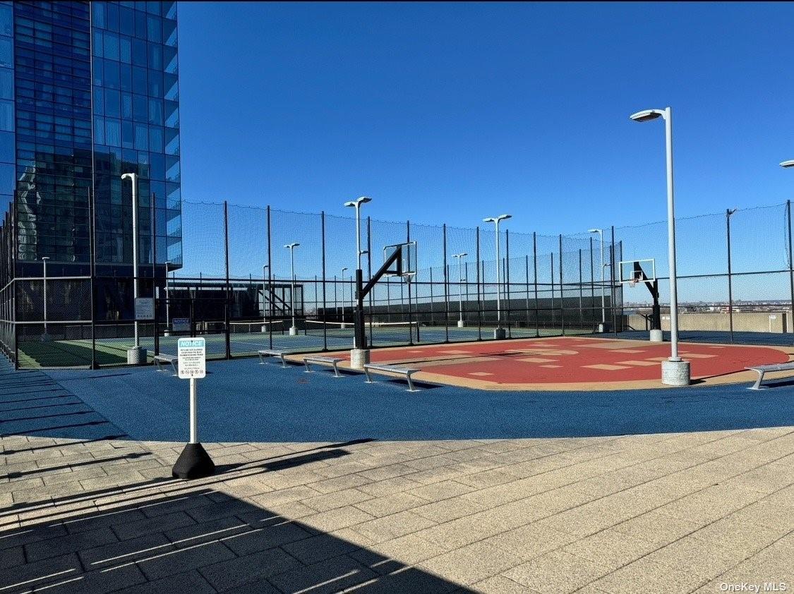 13101 40th Road # 11M, Flushing, NY 11354