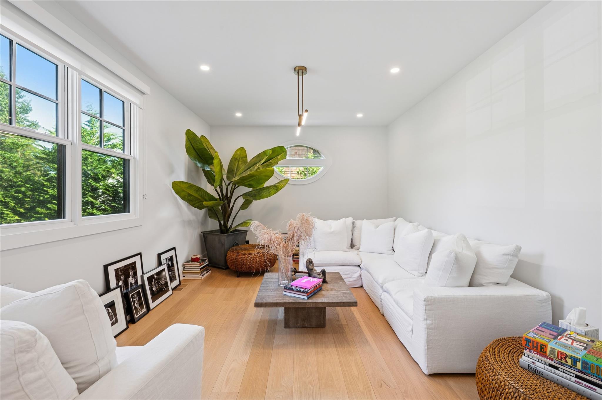 5 Kings Lane, Southampton, NY 11968