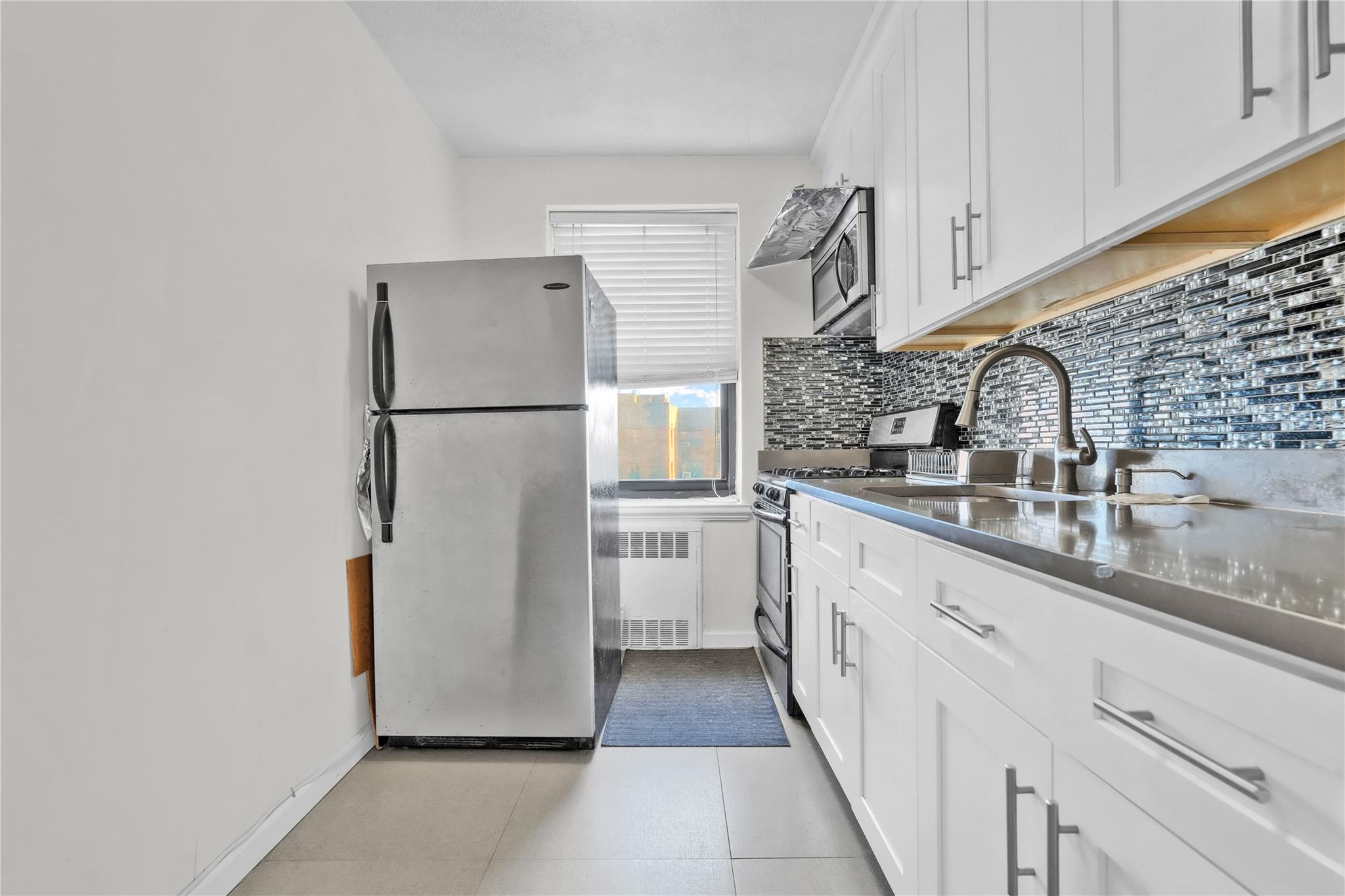 139-09 28th Road # 6F, Flushing, NY 11354