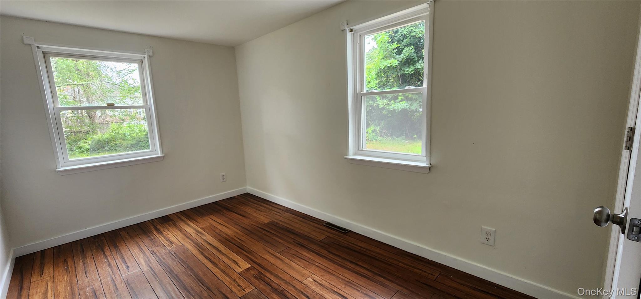 344 Elm Road W, Mastic Beach, NY 11951