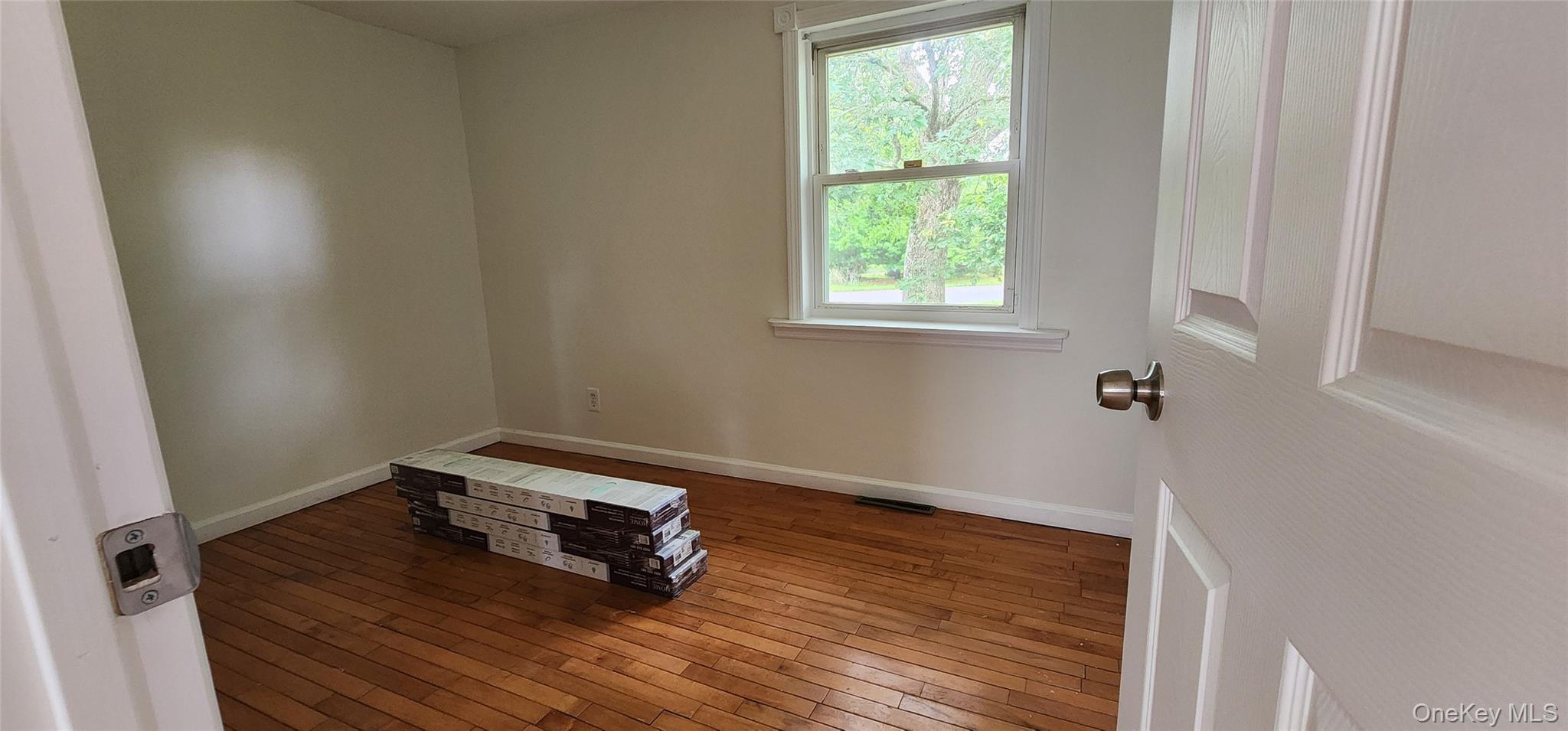 344 Elm Road W, Mastic Beach, NY 11951