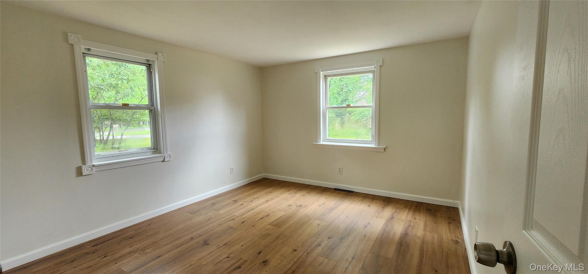 344 Elm Road W, Mastic Beach, NY 11951