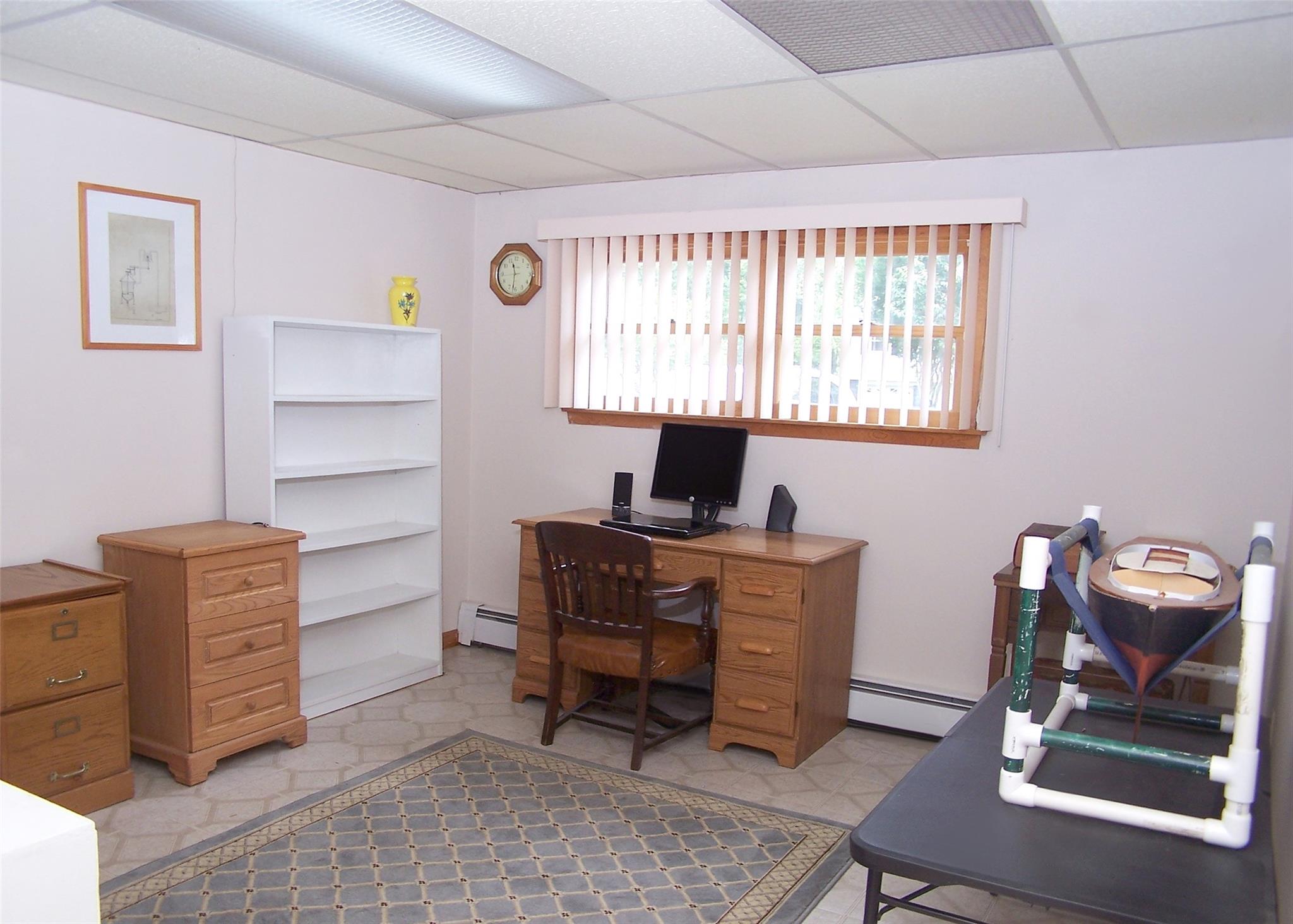 27 Donald Street, Holbrook, NY 11741