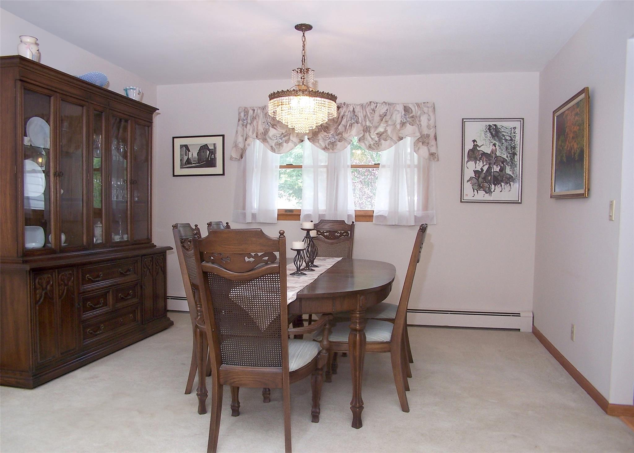 27 Donald Street, Holbrook, NY 11741