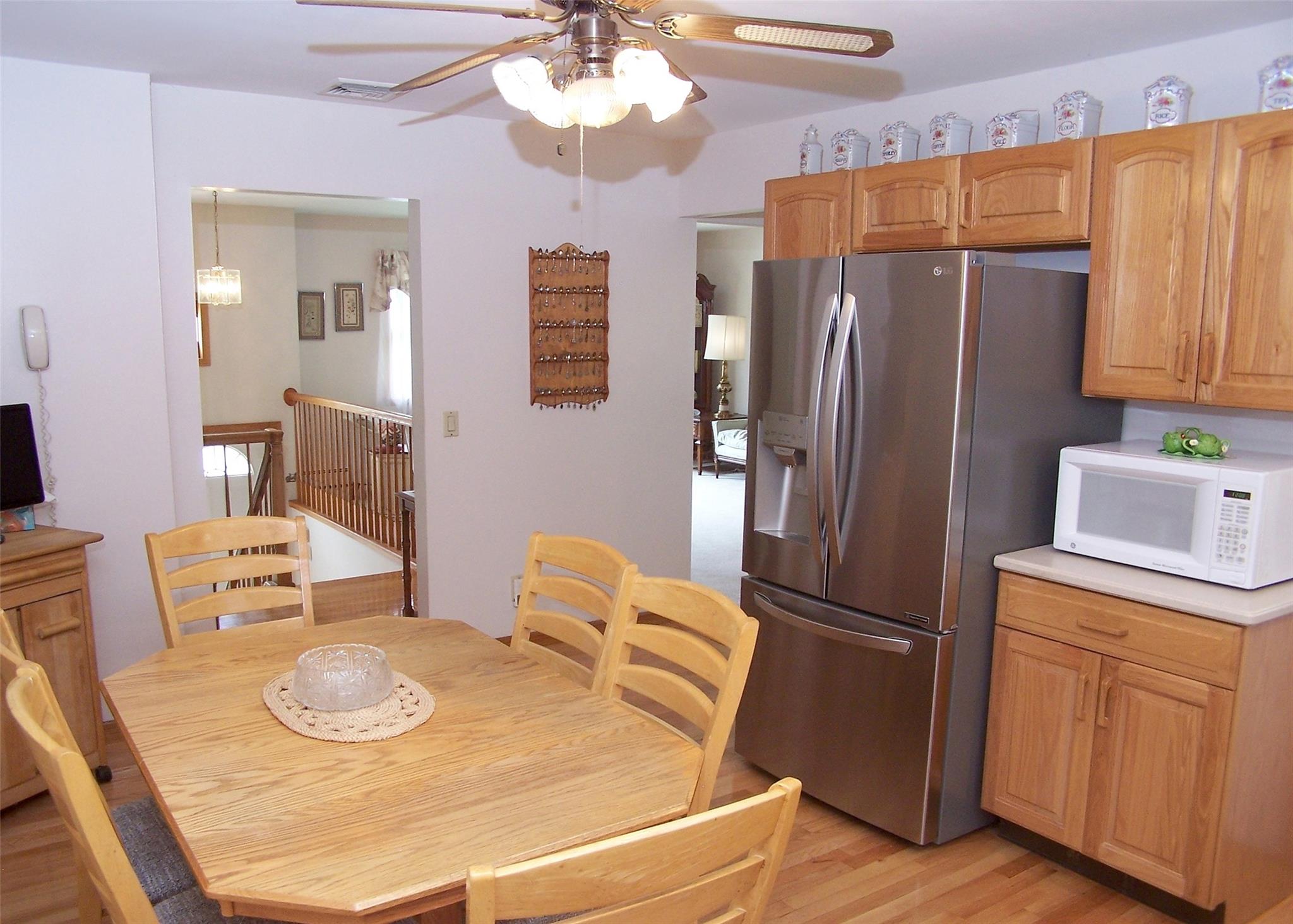 27 Donald Street, Holbrook, NY 11741