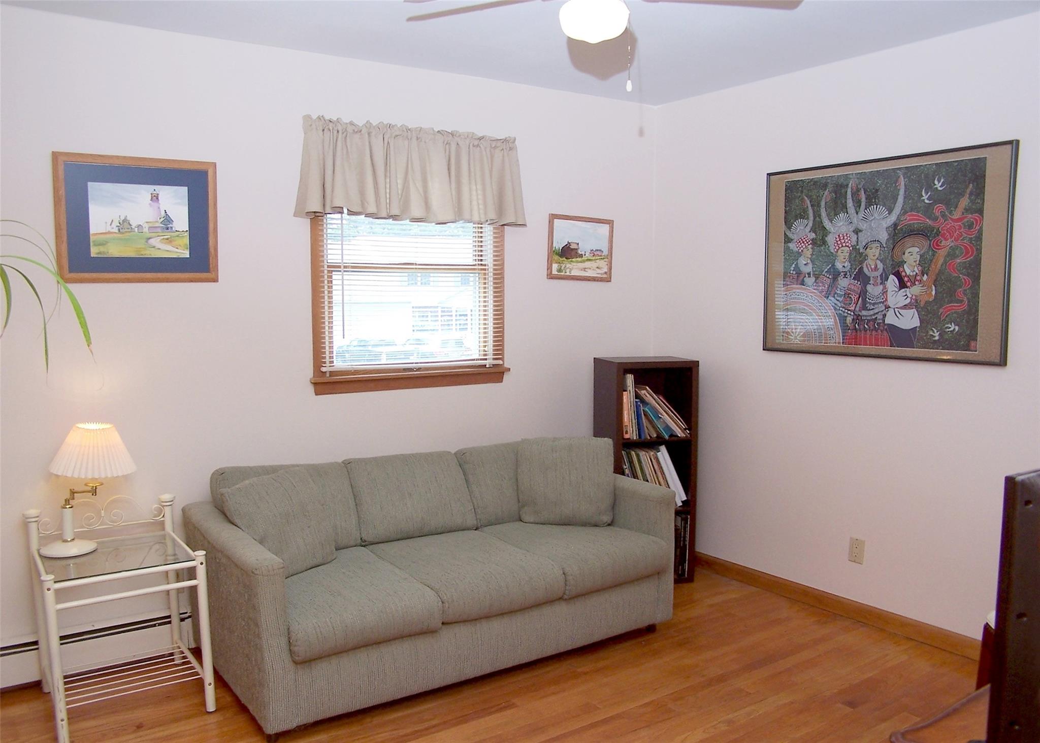 27 Donald Street, Holbrook, NY 11741