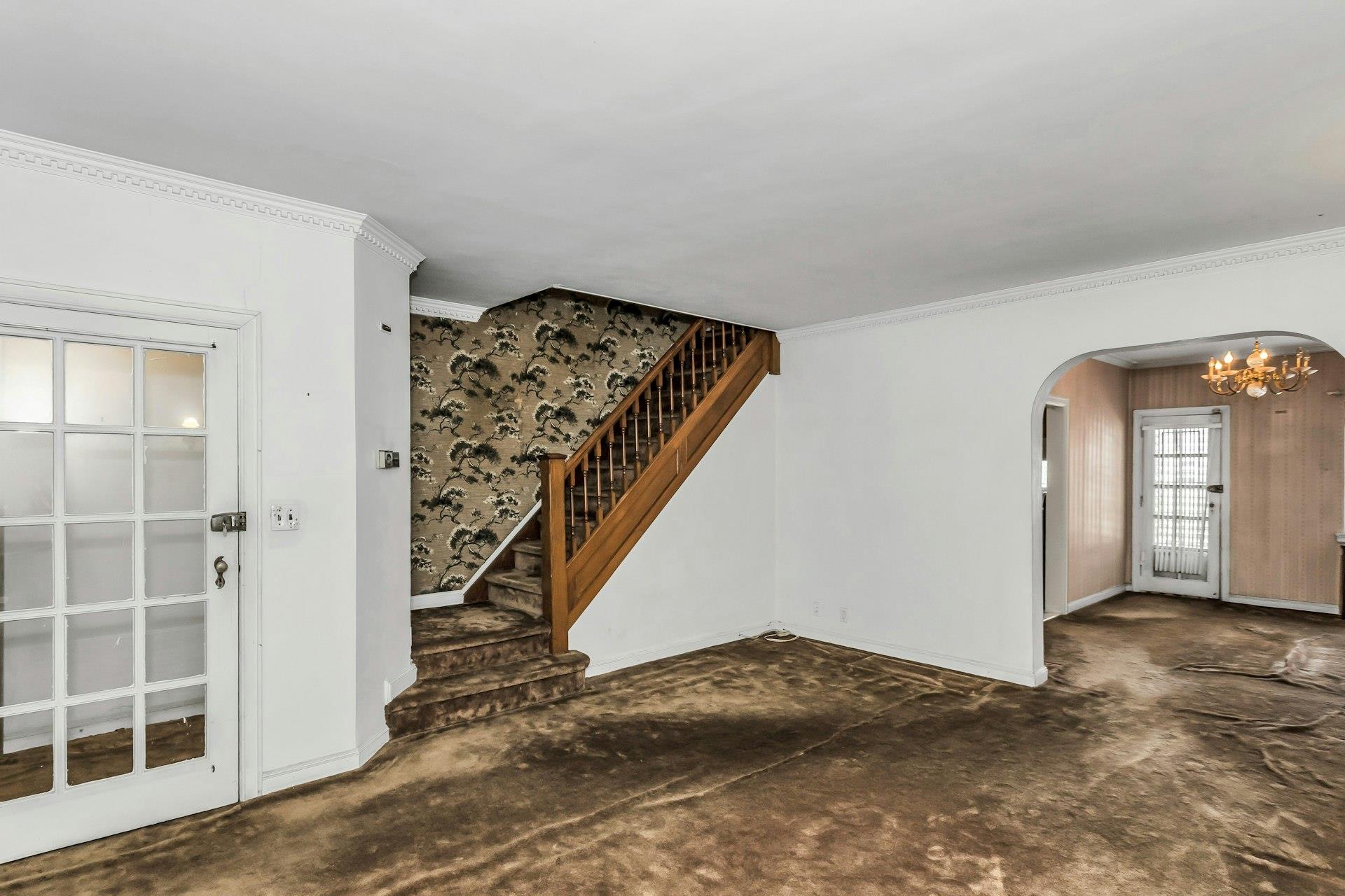 32-50 77th Street, Jackson Heights, NY 11370