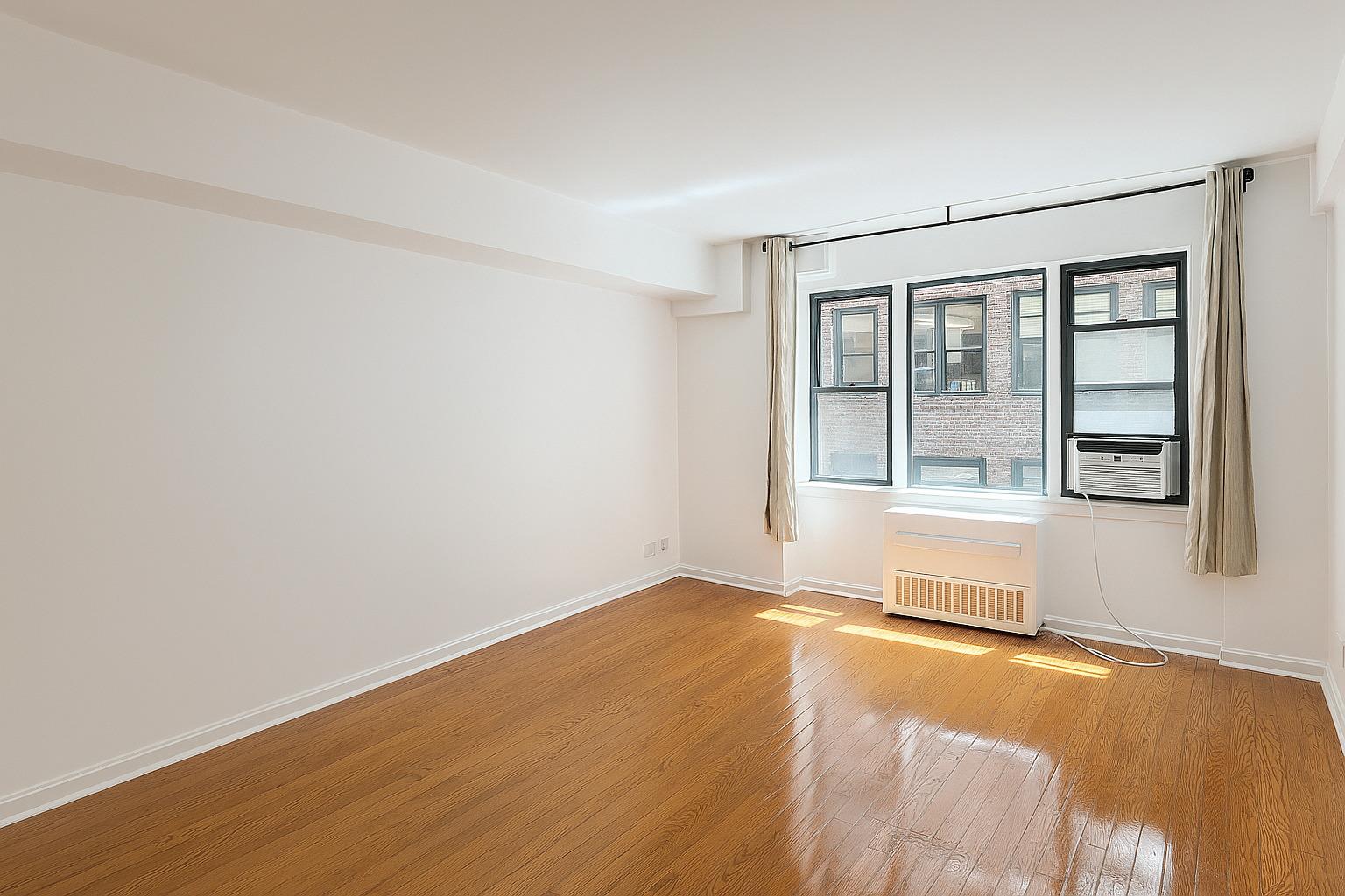 240 E 46th Street # 10H, New York (Manhattan), NY 10017