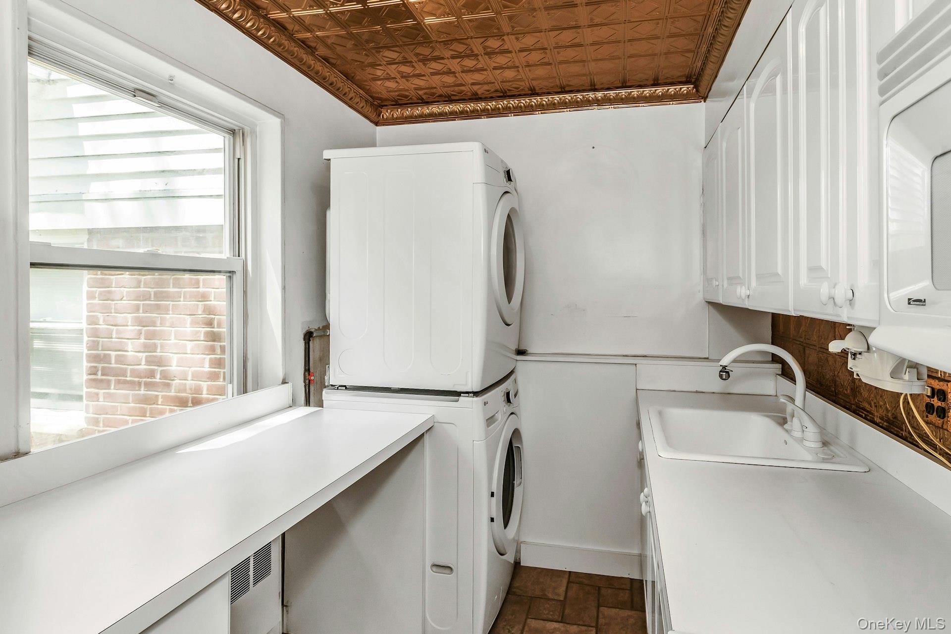 15-06 212 Street # 207, Bayside, NY 11360