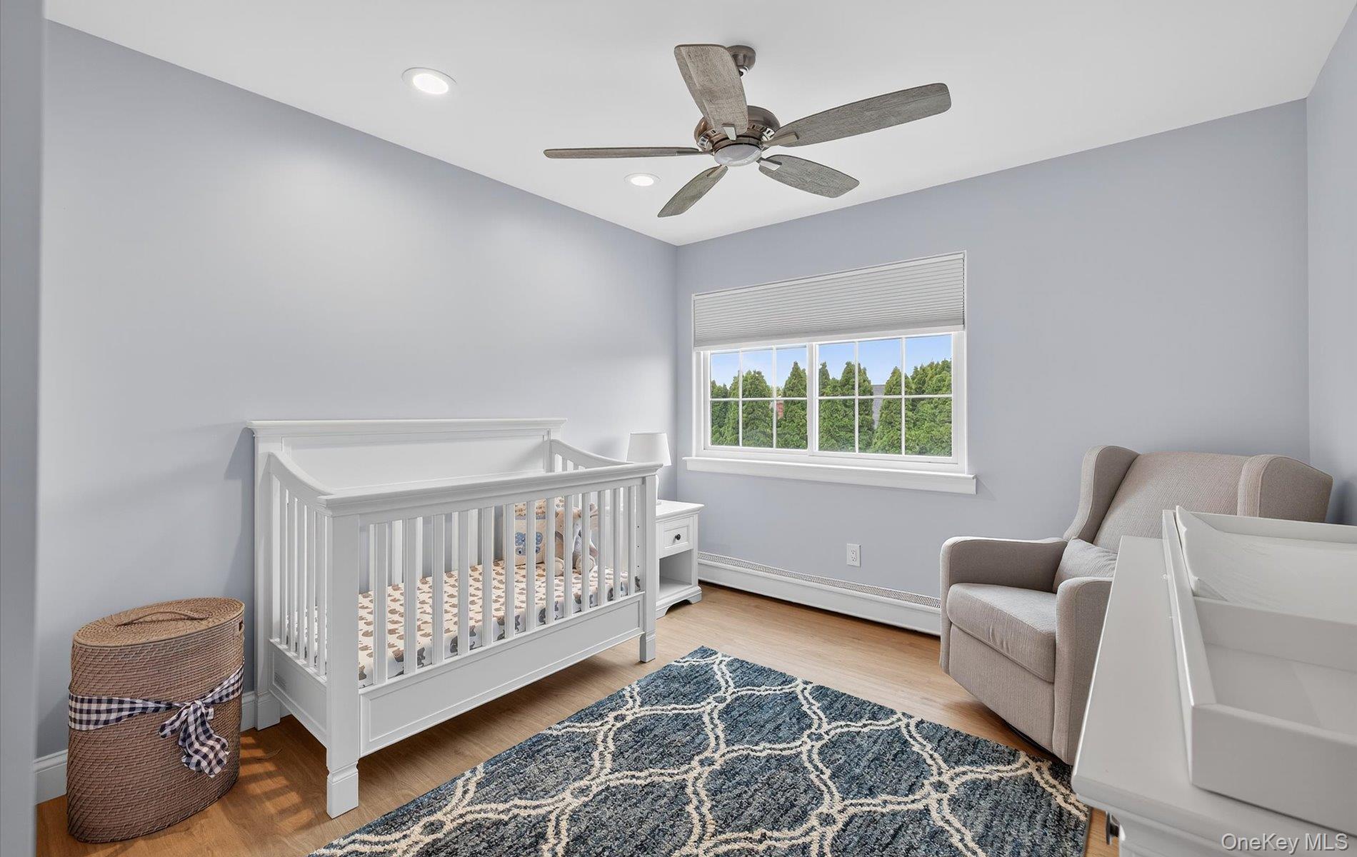 321 Lagoon Drive S, Copiague, NY 11726