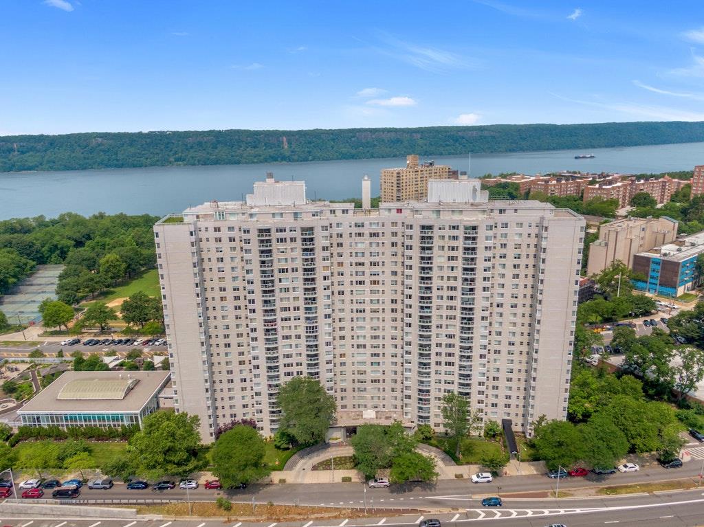 3333 Henry Hudson Parkway # 4M, Bronx, NY 10463
