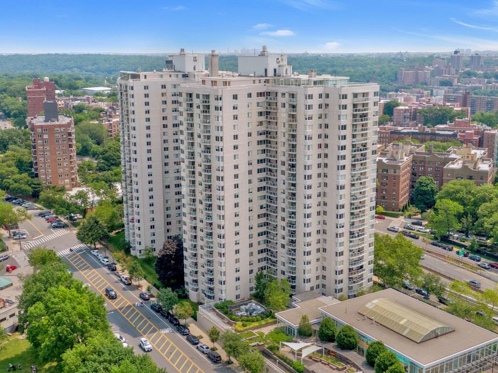 3333 Henry Hudson Parkway # 4M, Bronx, NY 10463