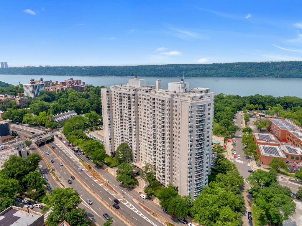 3333 Henry Hudson Parkway # 4M, Bronx, NY 10463
