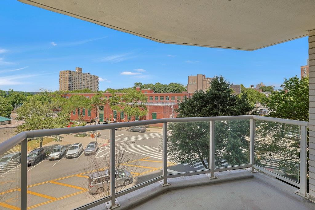 3333 Henry Hudson Parkway # 4M, Bronx, NY 10463