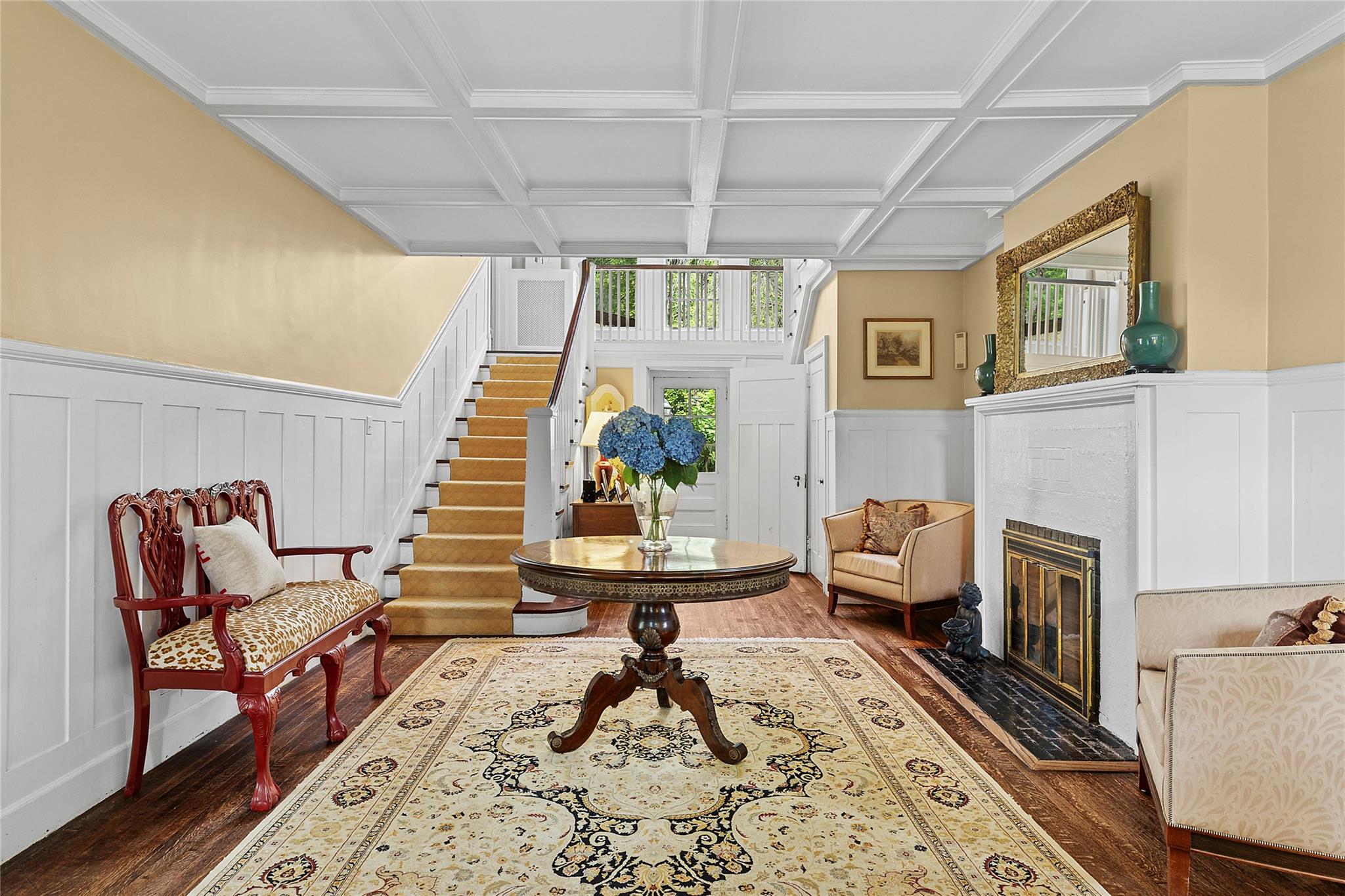 7 Edgehill Road, Glen Cove, NY 11542