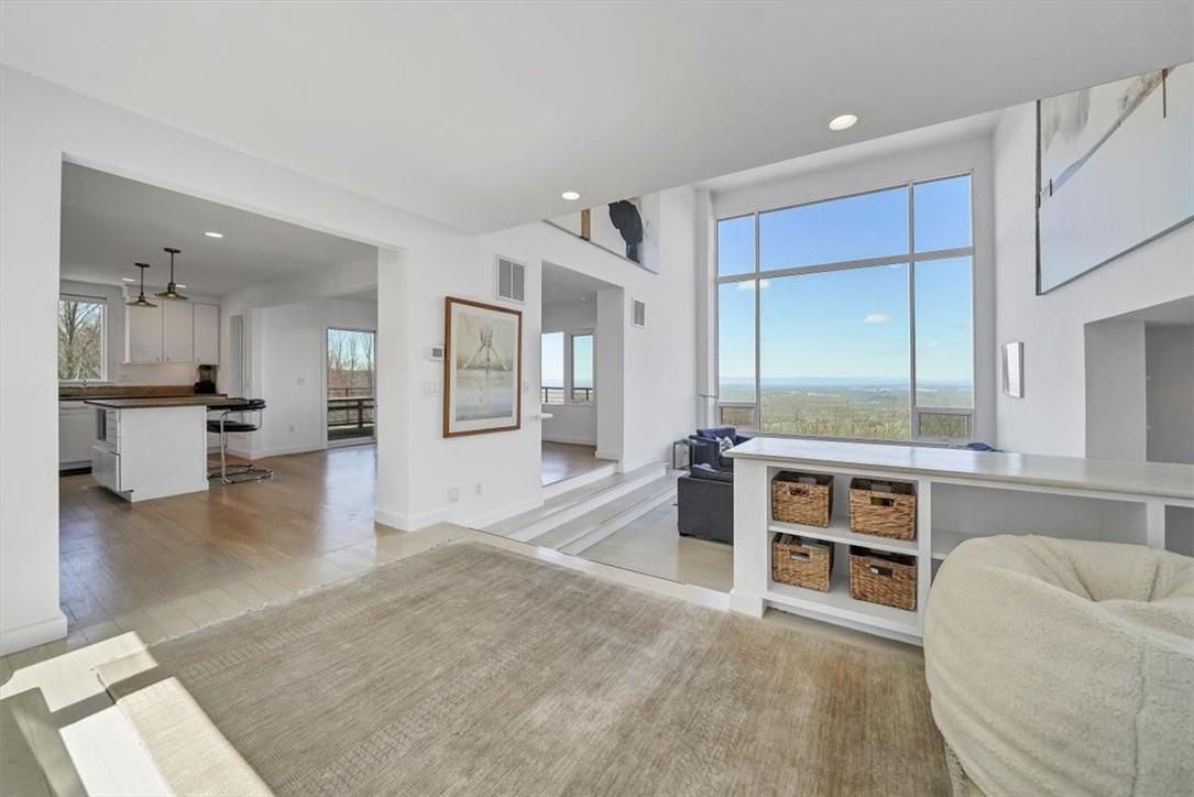 94 Mine Hill, Cornwall, NY 12518