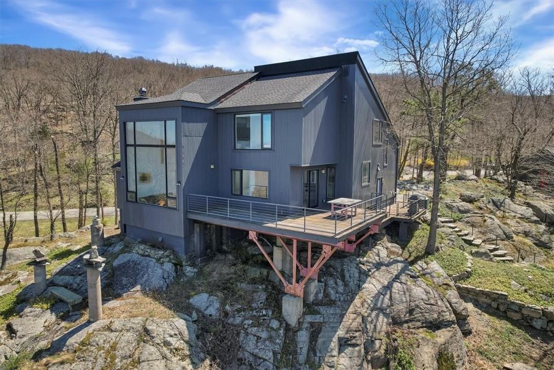 94 Mine Hill, Cornwall, NY 12518