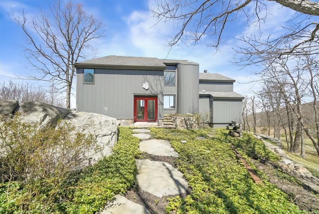 94 Mine Hill, Cornwall, NY 12518