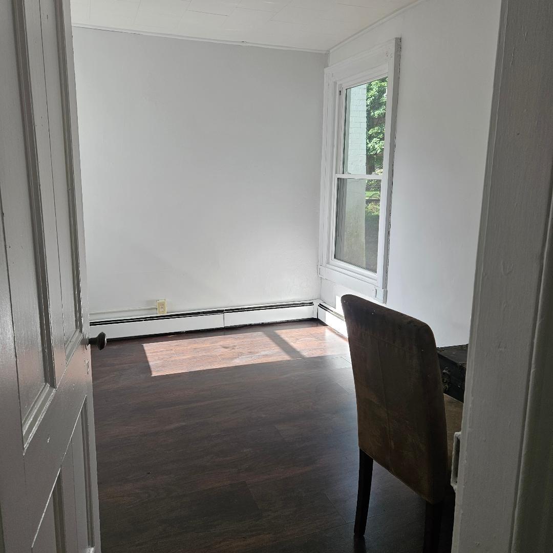 29 Delano # #1, Poughkeepsie, NY 12601