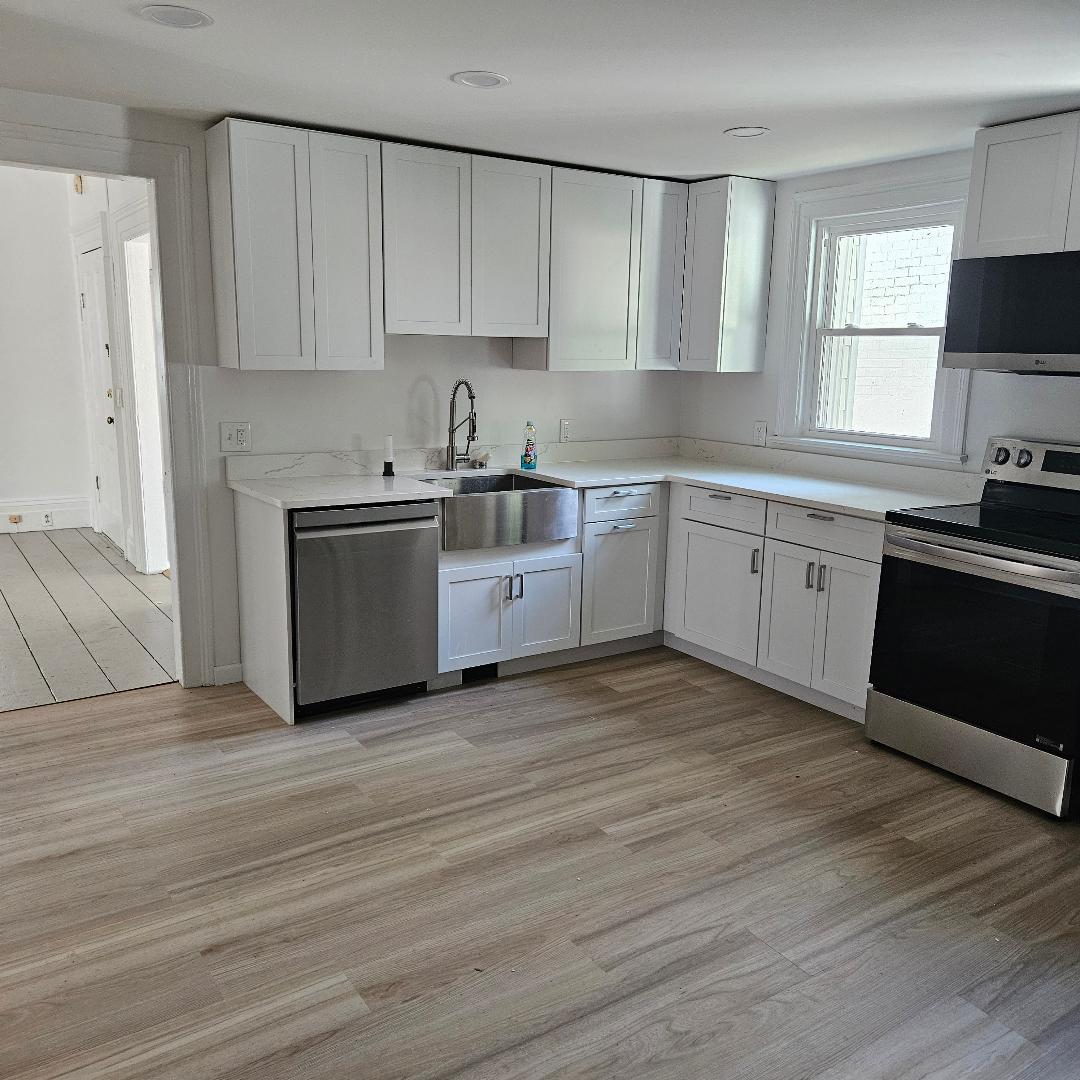 29 Delano # #1, Poughkeepsie, NY 12601