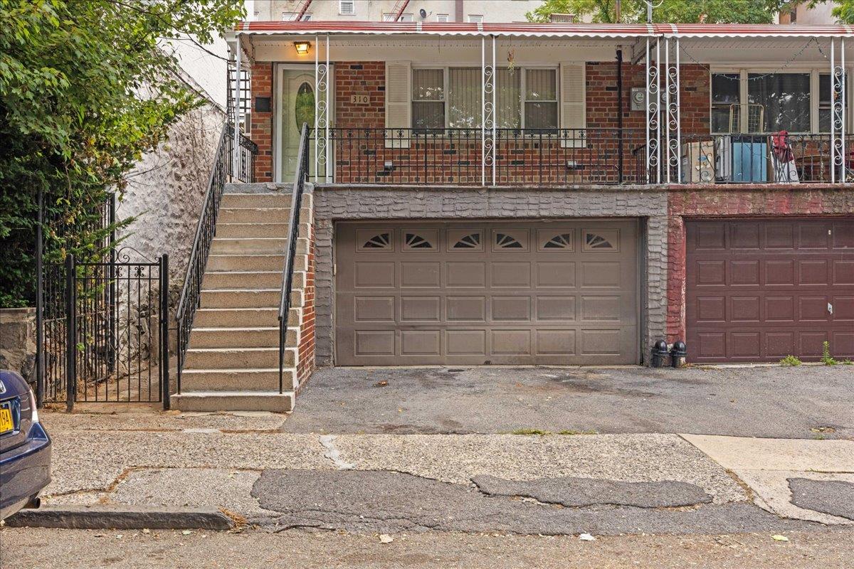 308 Woodworth Avenue, Yonkers, NY 10701