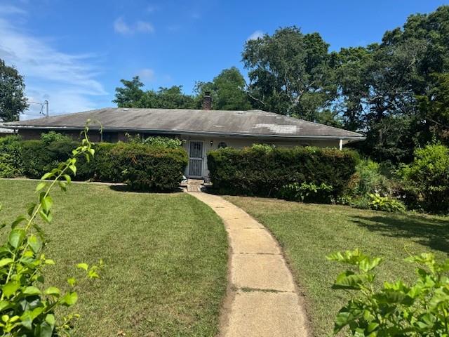180 Baiting Place Road, Farmingdale, NY 11735