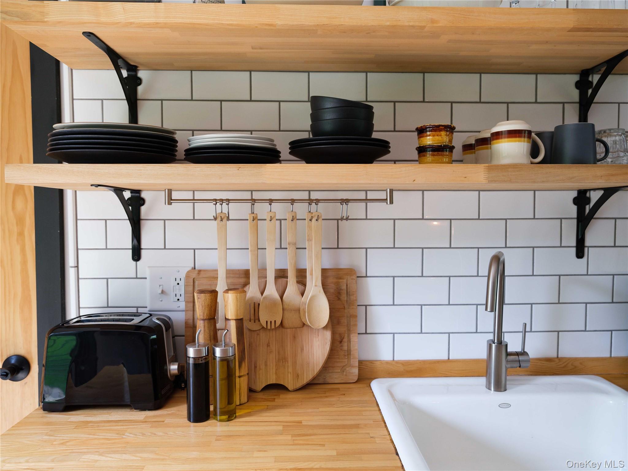 260 Gladstone Hlw Road, Andes, NY 13731