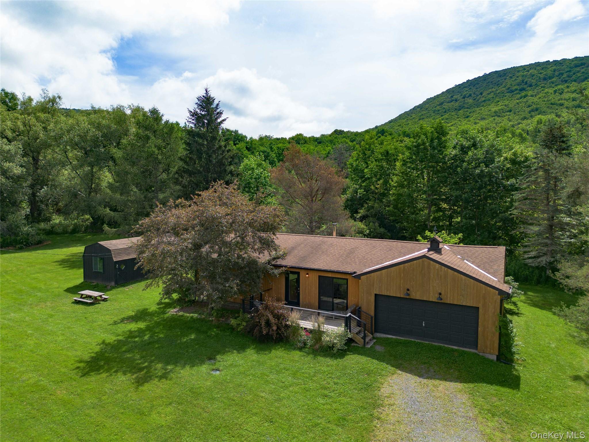 260 Gladstone Hlw Road, Andes, NY 13731