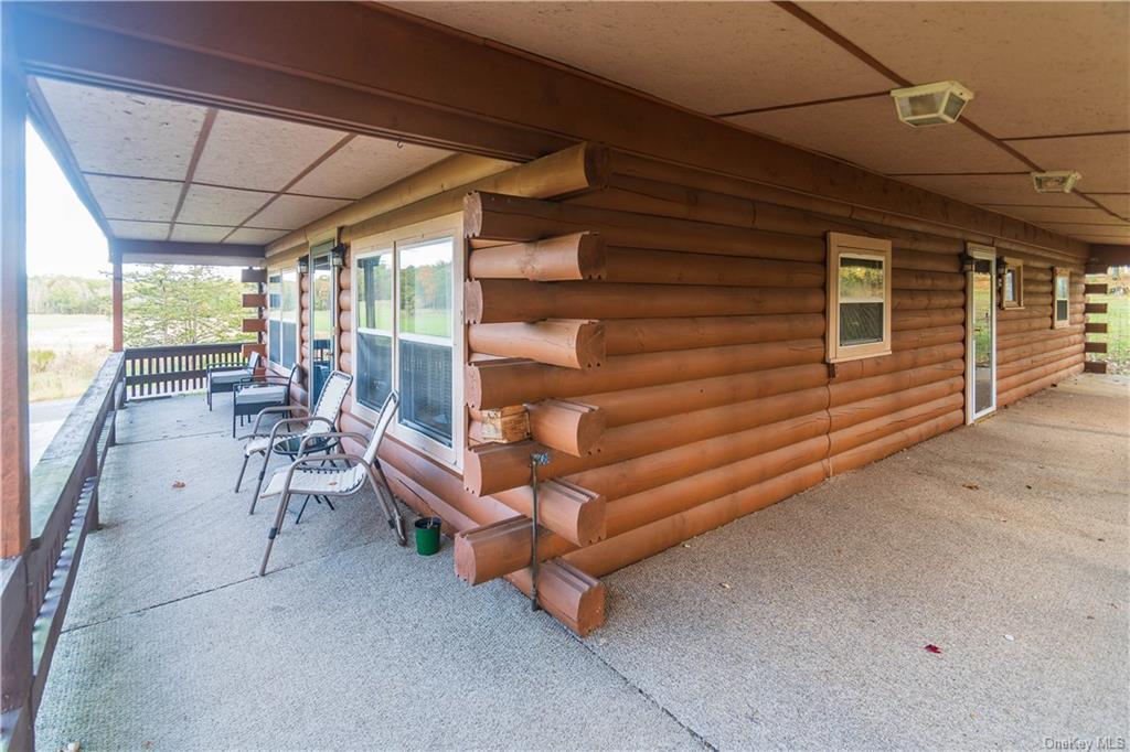 9 Low Road, Wallkill, NY 12589