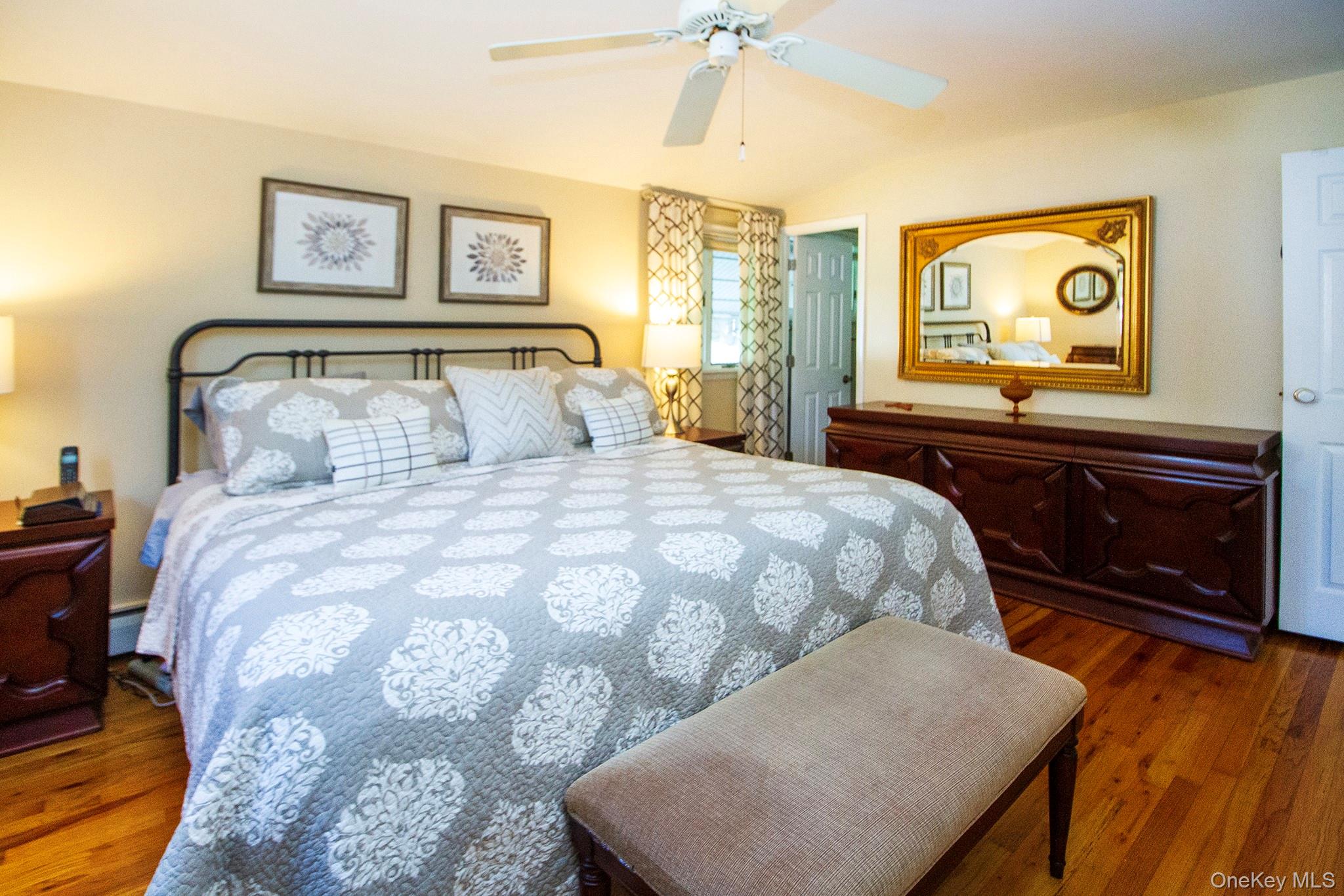 6 Freshman Lane, Stony Brook, NY 11790