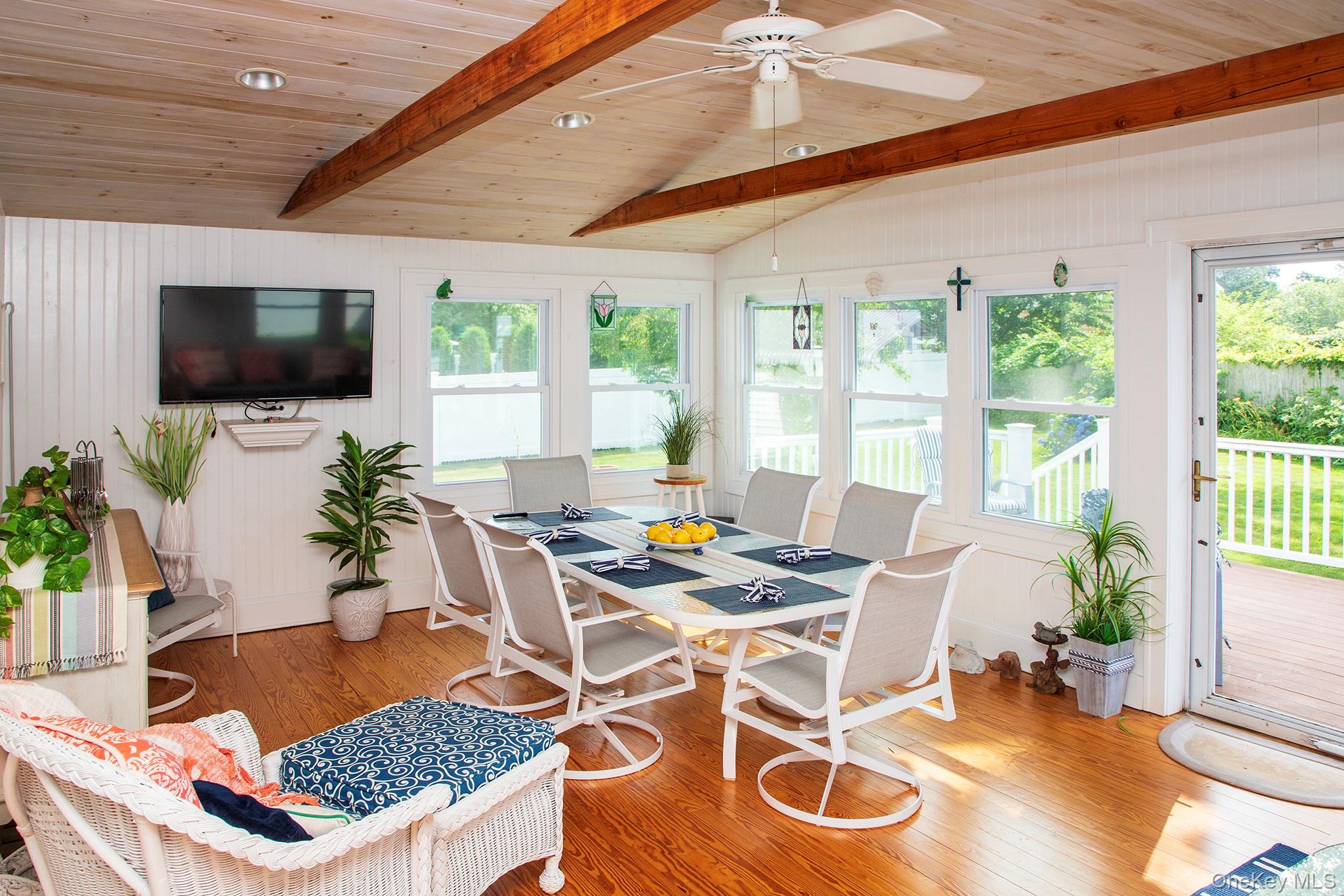 6 Freshman Lane, Stony Brook, NY 11790