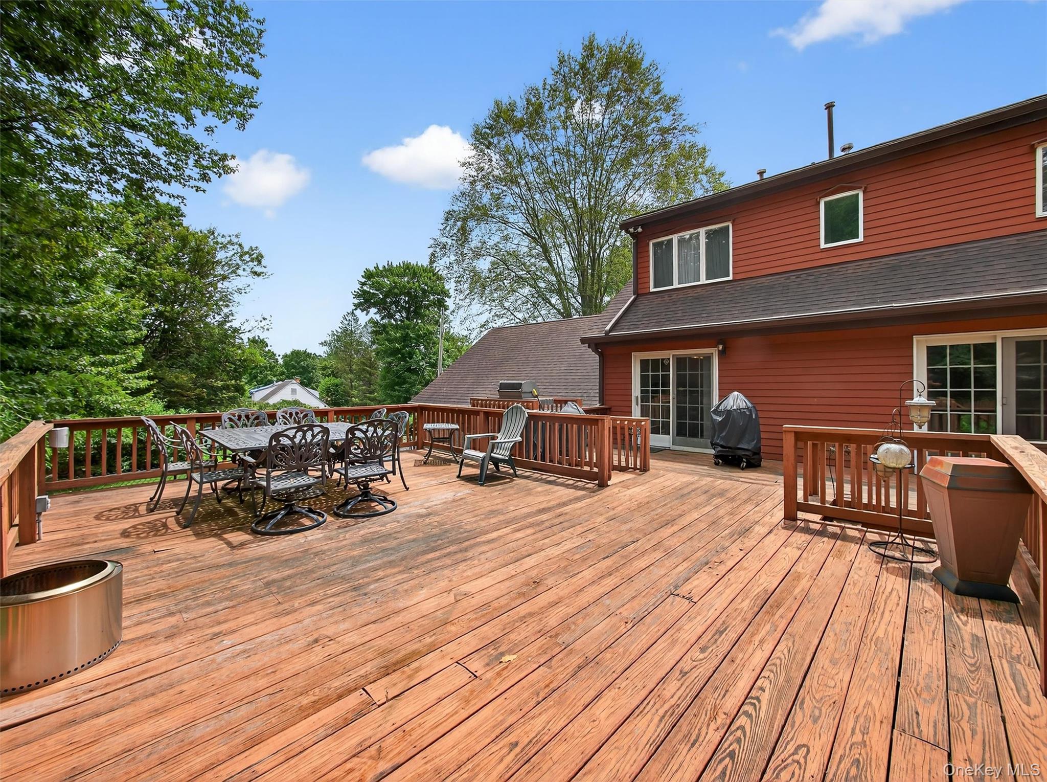 38 Van Buren Street, Pearl River, NY 10965