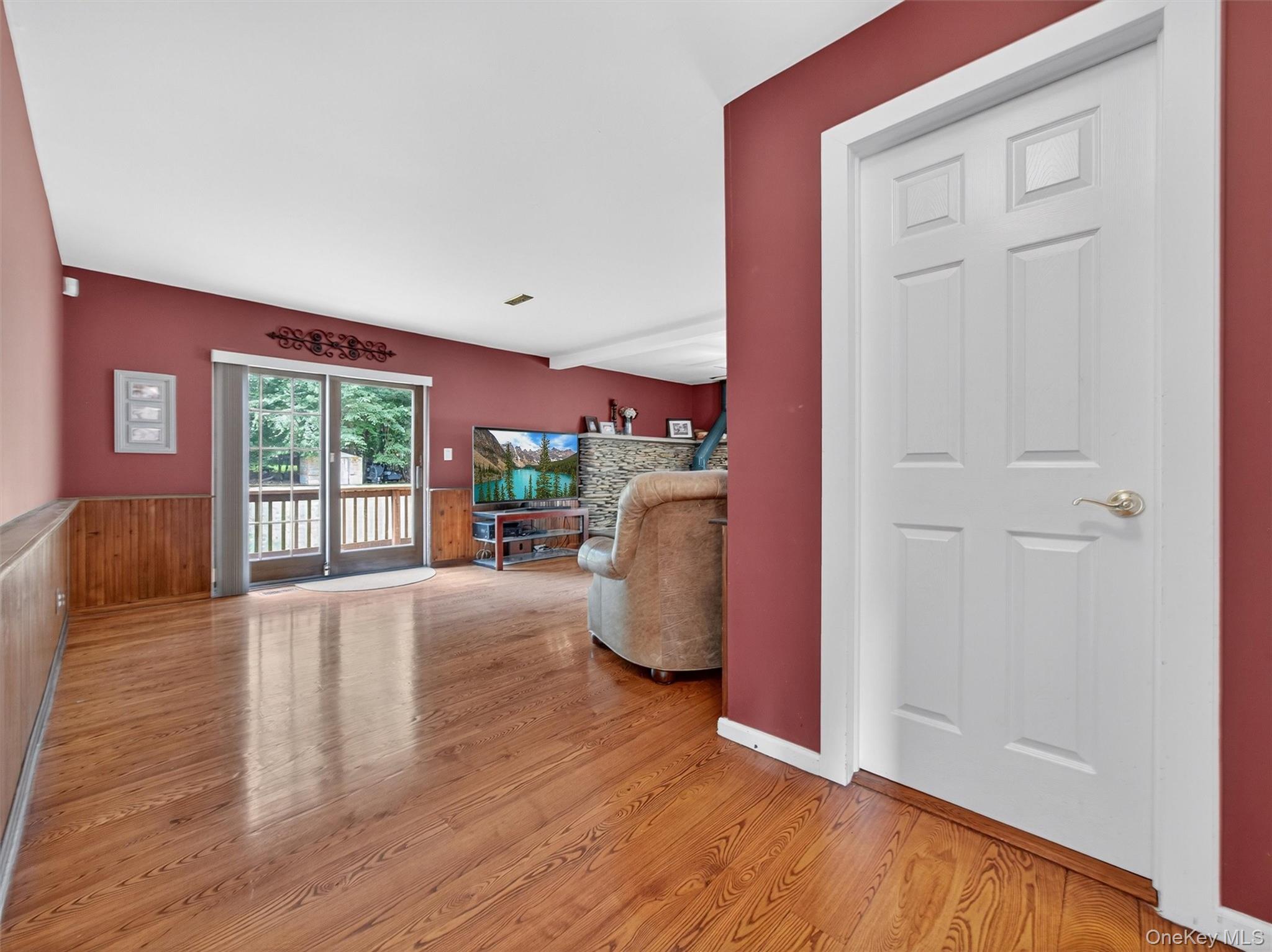 38 Van Buren Street, Pearl River, NY 10965