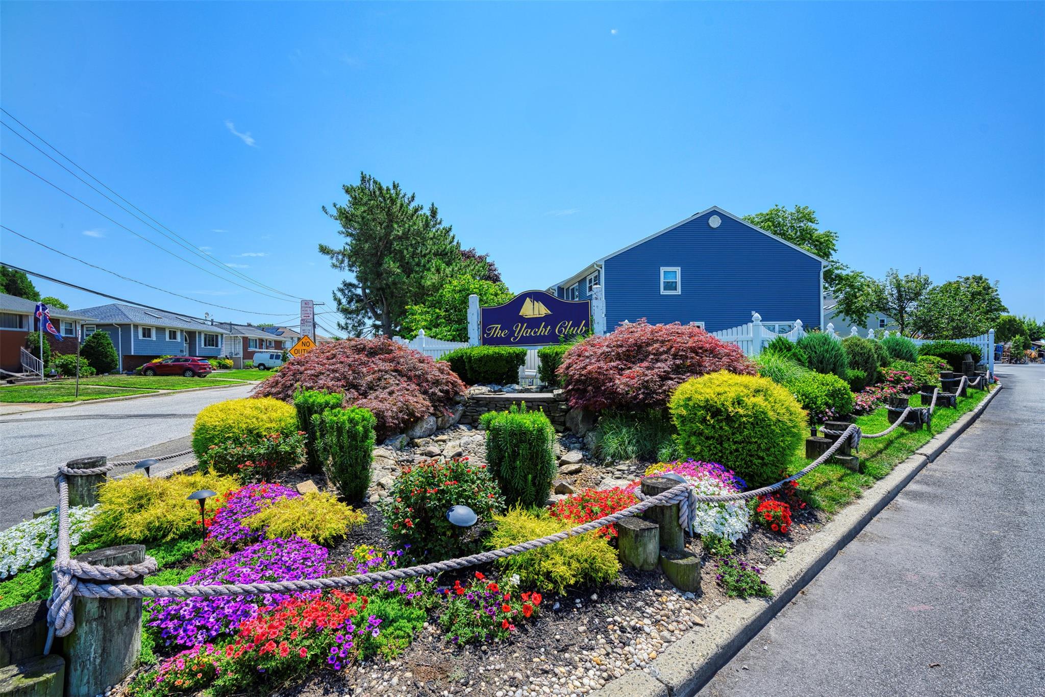 100 Baker Court # 36, Island Park, NY 11558