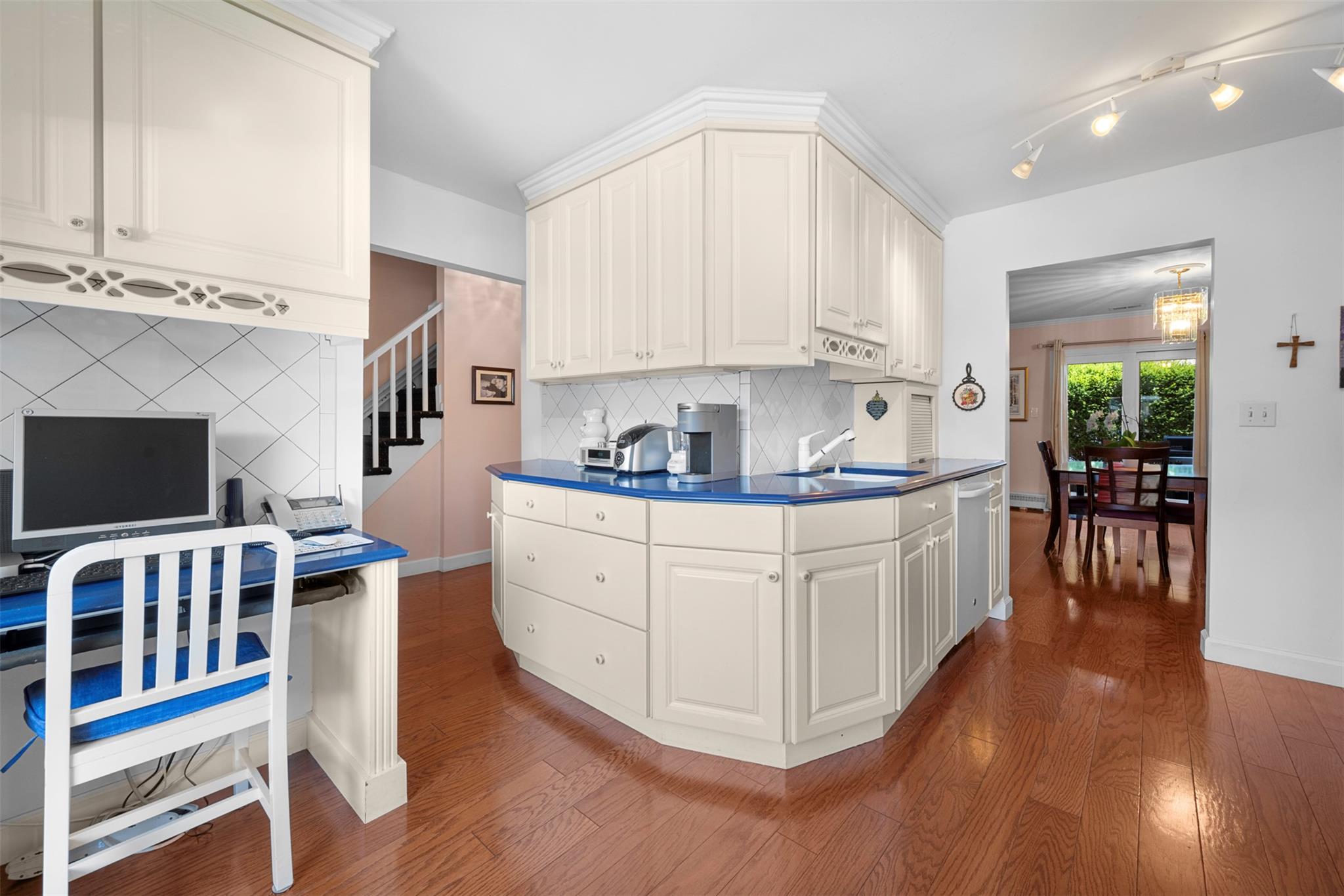 100 Baker Court # 36, Island Park, NY 11558