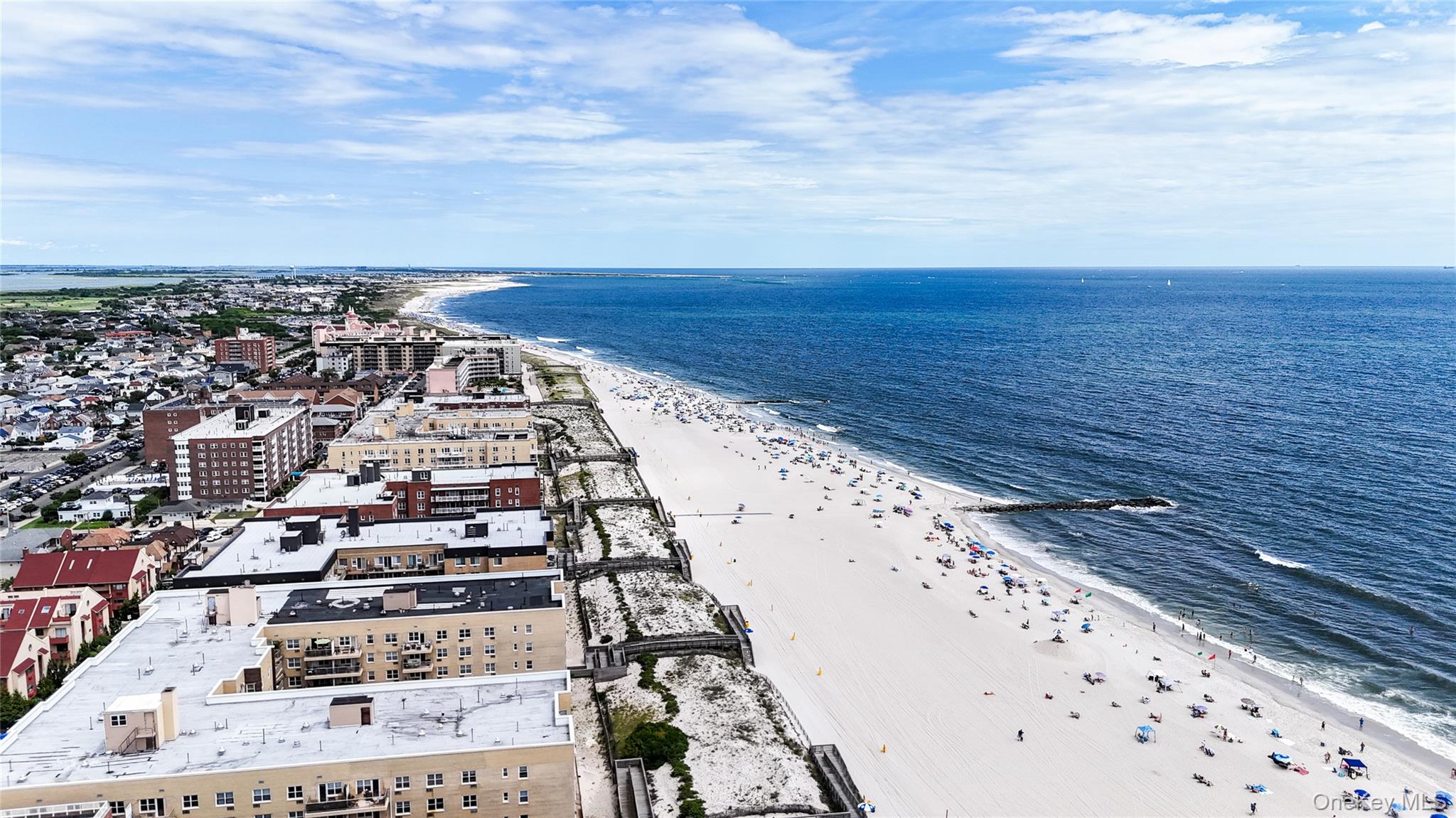 25 Neptune Boulevard # 2T, Long Beach, NY 11561