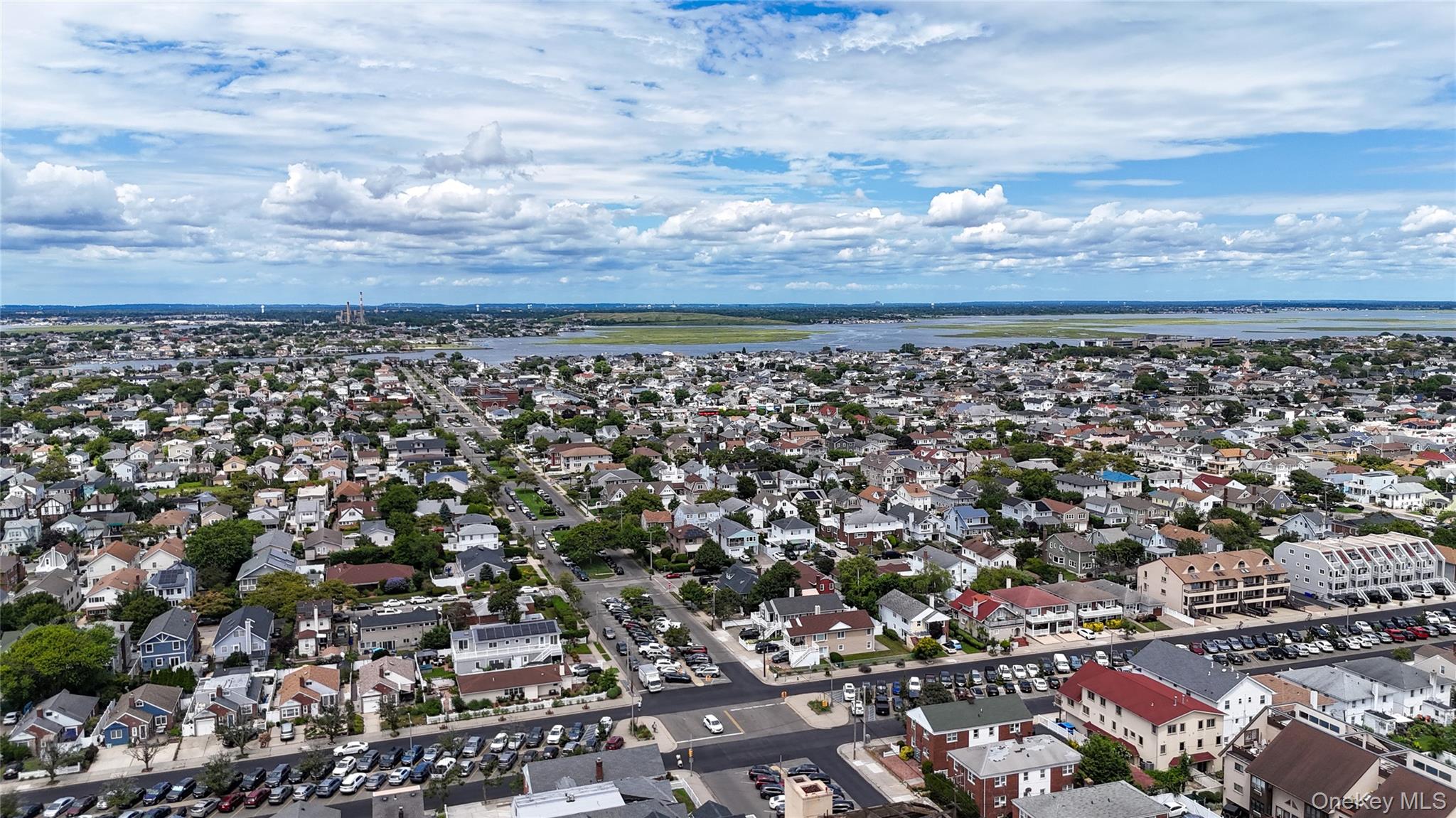 25 Neptune Boulevard # 2T, Long Beach, NY 11561