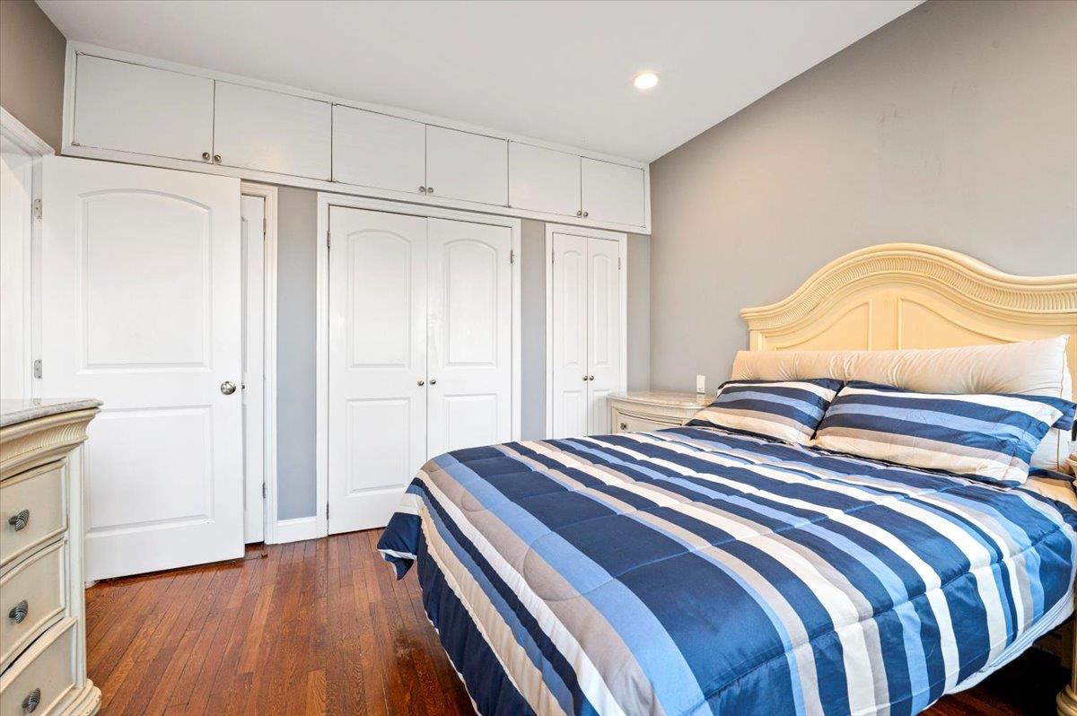 819 Broadway # 1G, Woodmere, NY 11598