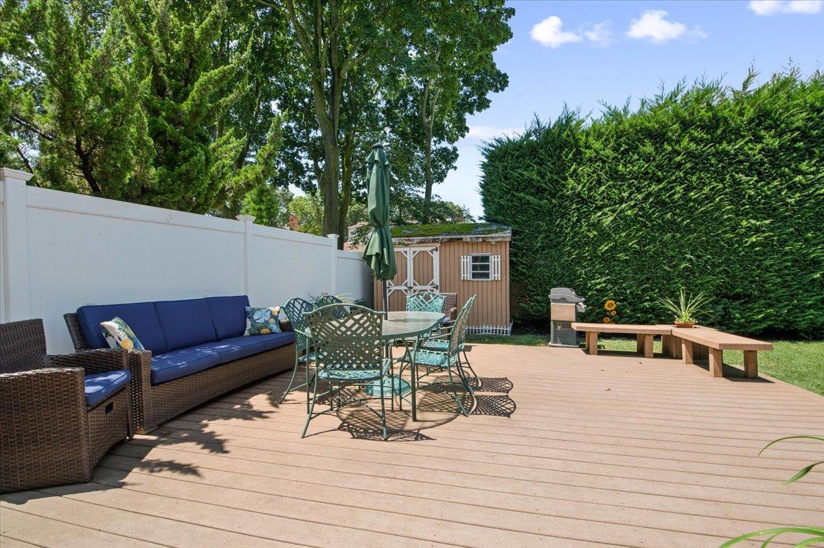 1016 Tyrus Court, Merrick, NY 11566