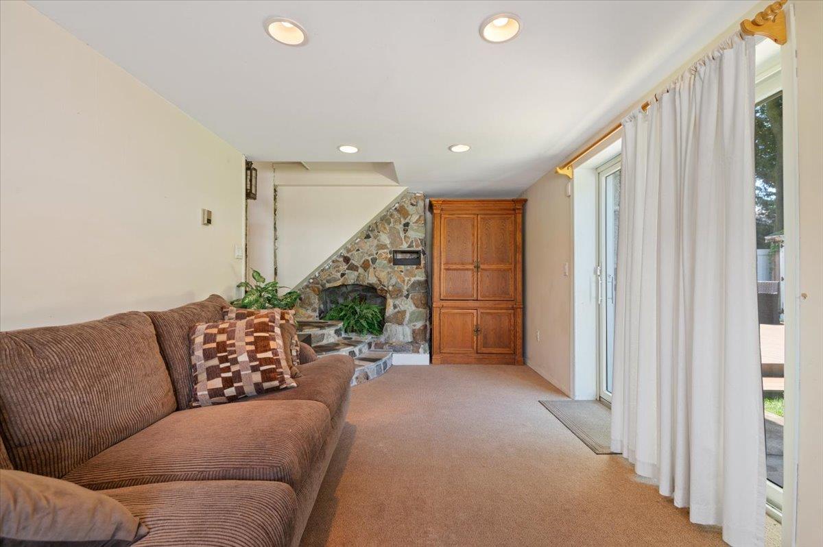 1016 Tyrus Court, Merrick, NY 11566