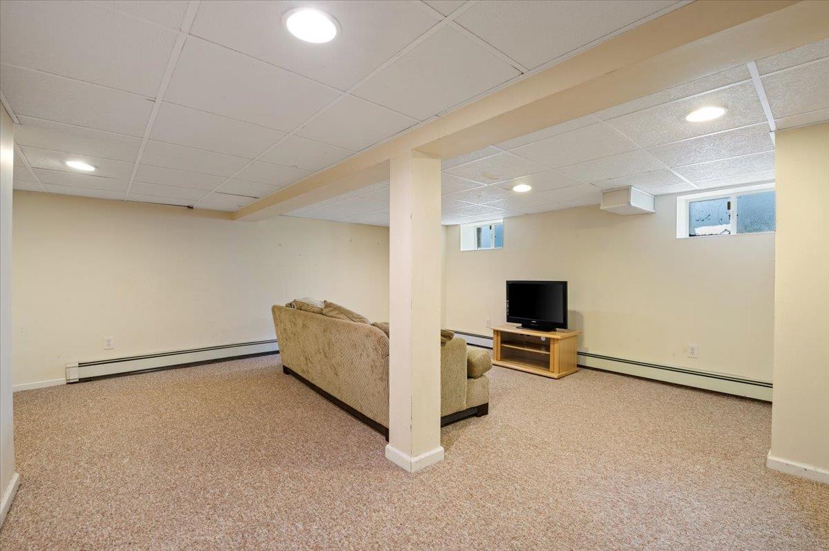 1016 Tyrus Court, Merrick, NY 11566