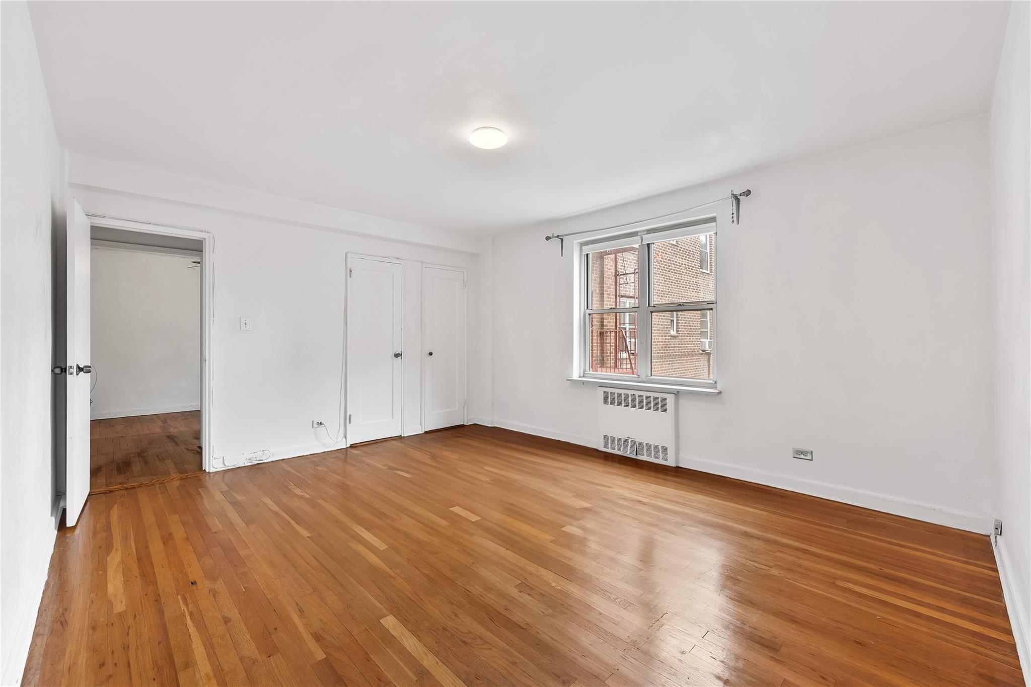 147-25 38th Ave # F26, Flushing, NY 11354