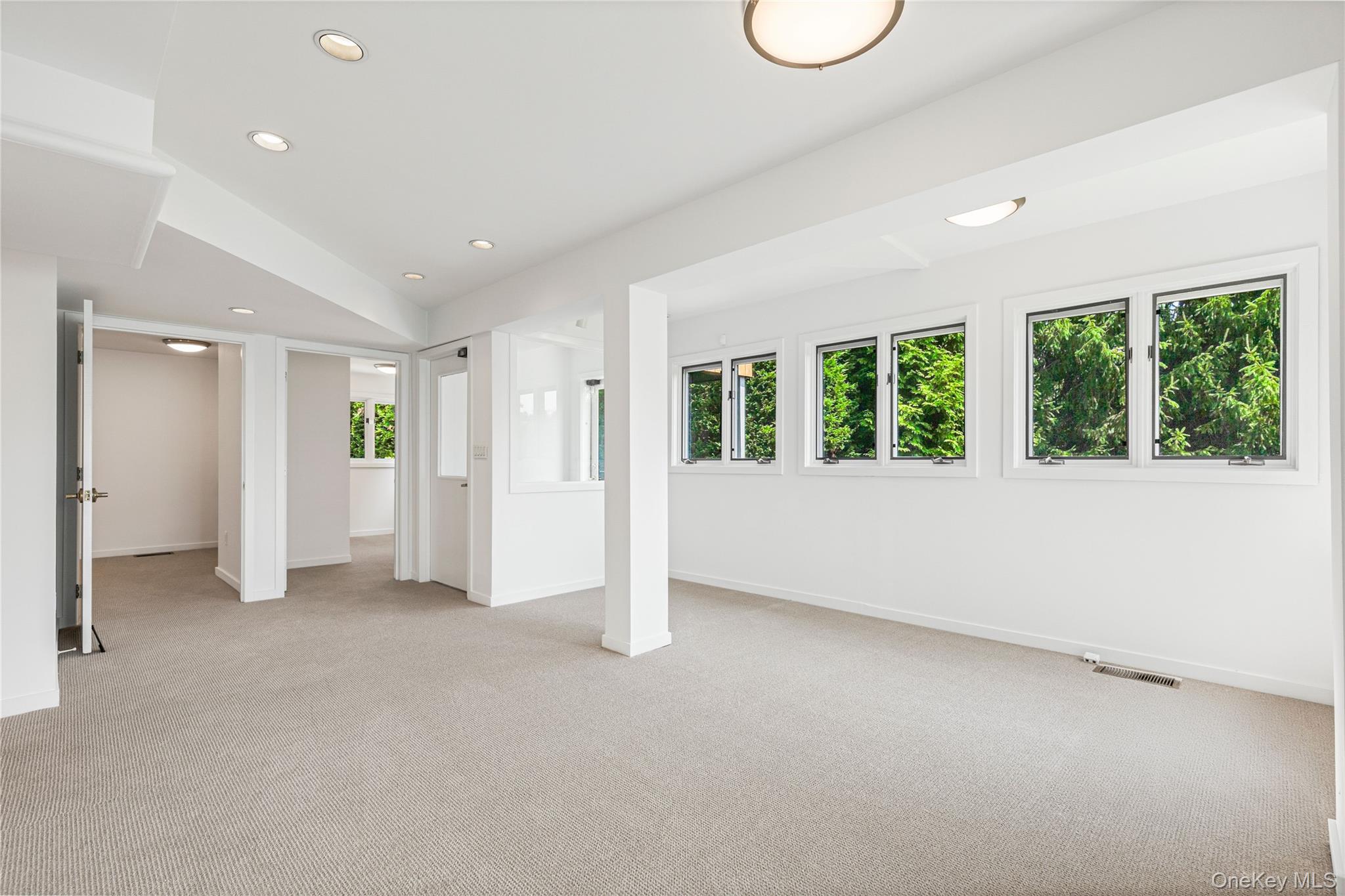 1160 GREACEN POINT Road, Mamaroneck, NY 10543