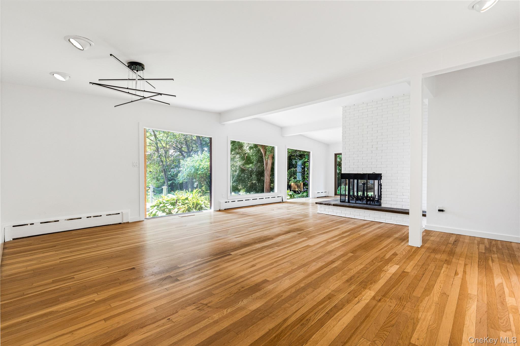 1160 GREACEN POINT Road, Mamaroneck, NY 10543