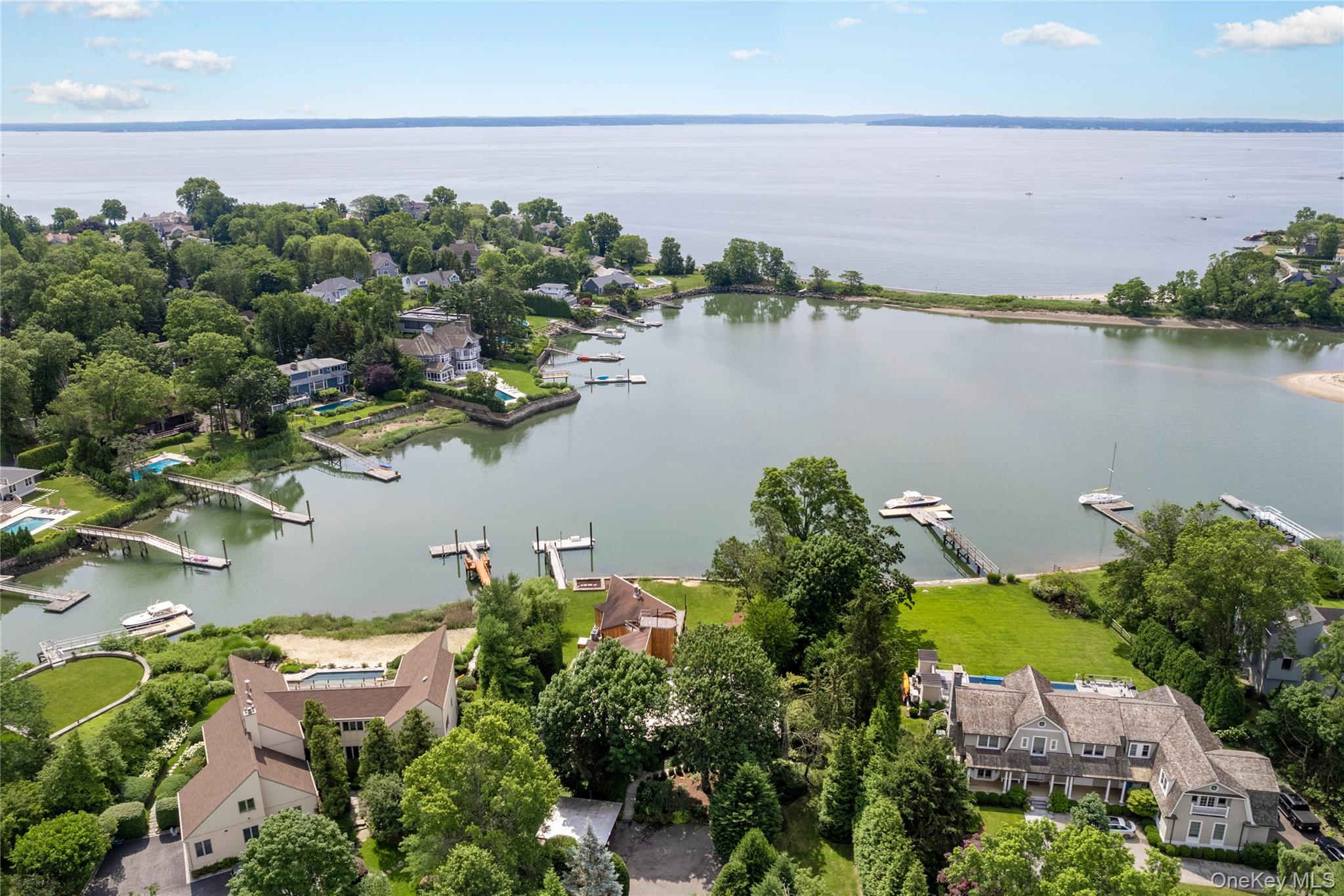 1160 GREACEN POINT Road, Mamaroneck, NY 10543