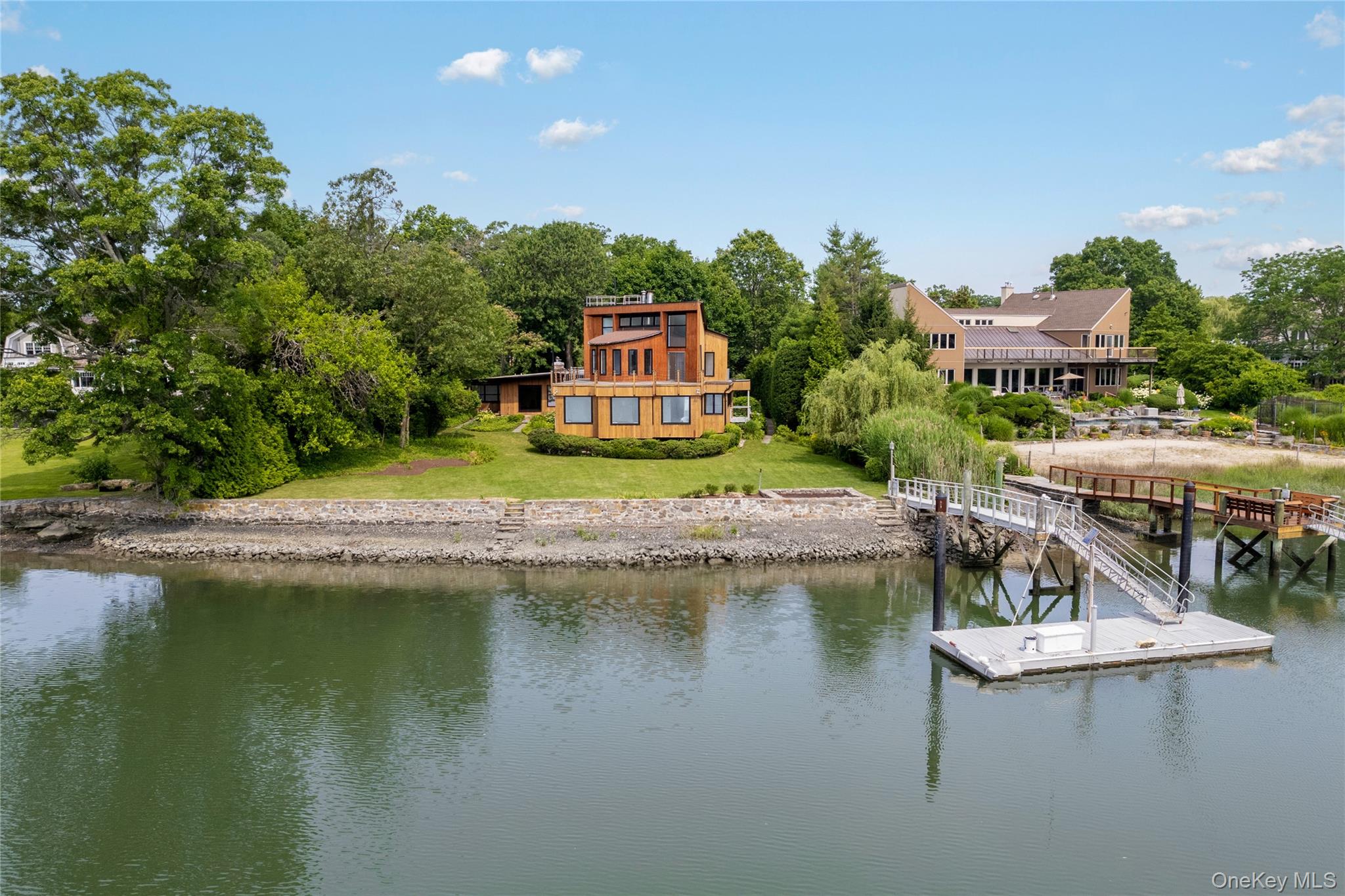 1160 GREACEN POINT Road, Mamaroneck, NY 10543