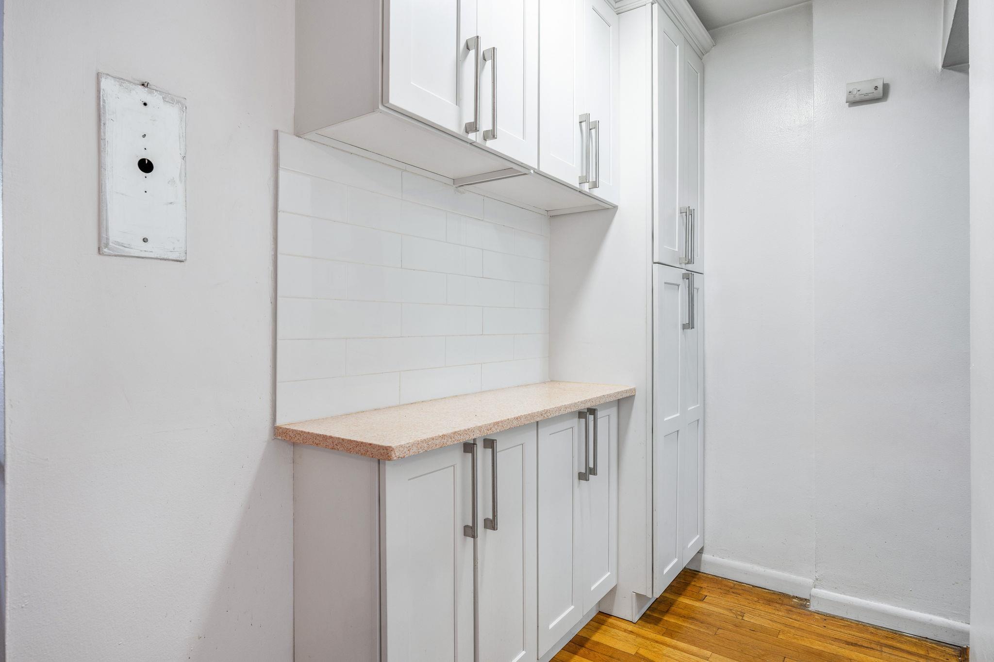 142-05 Roosevelt Ave # 627, Flushing, NY 11354