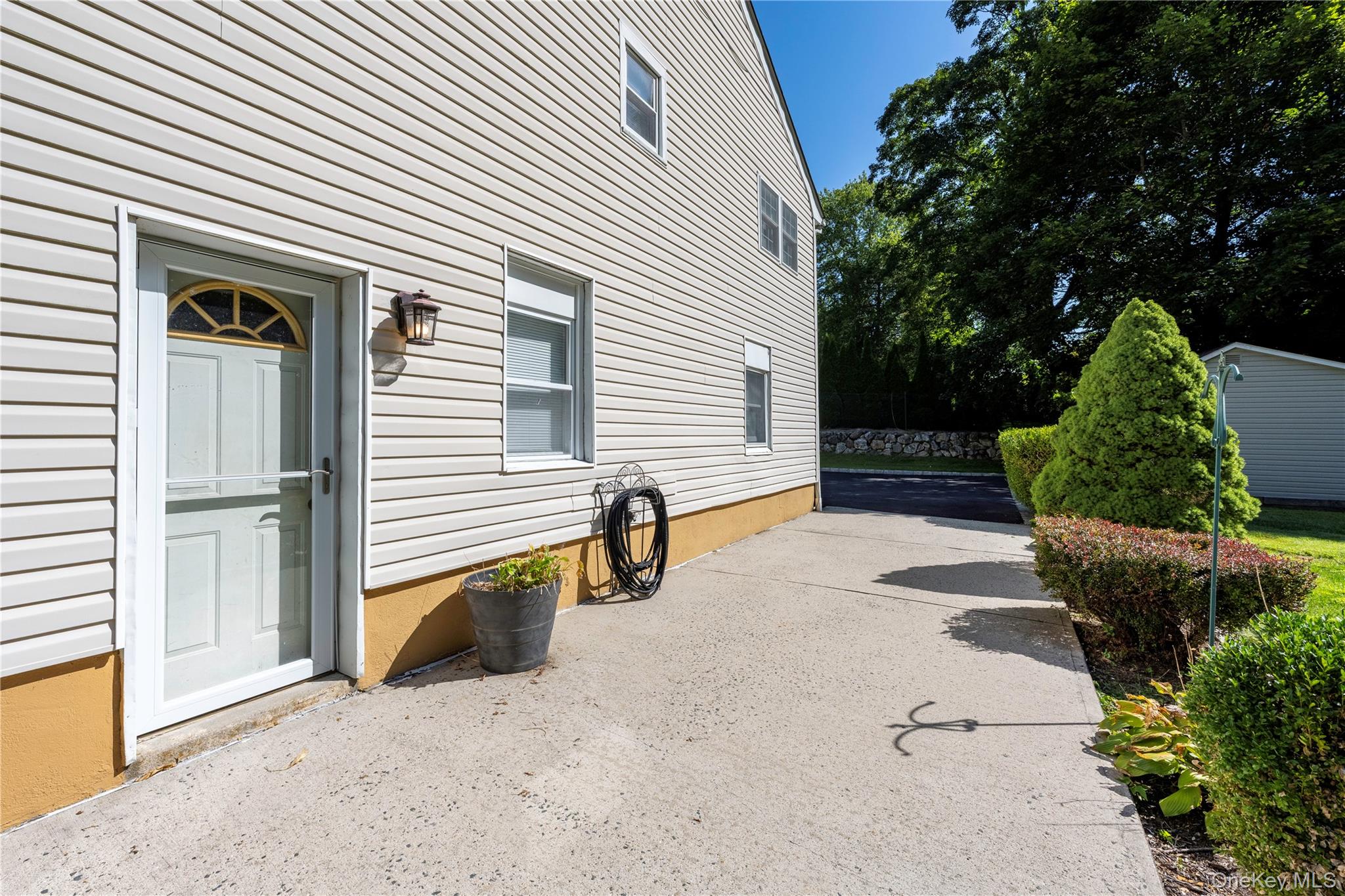 21 Morris Road, Garrison, NY 10524